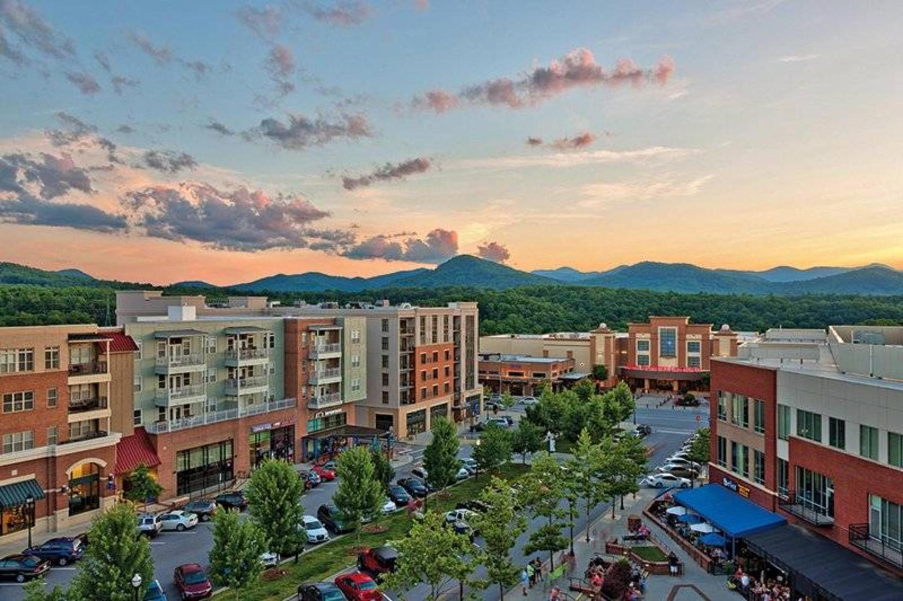 Best of the Blue Ridge by AvantStay A Location
