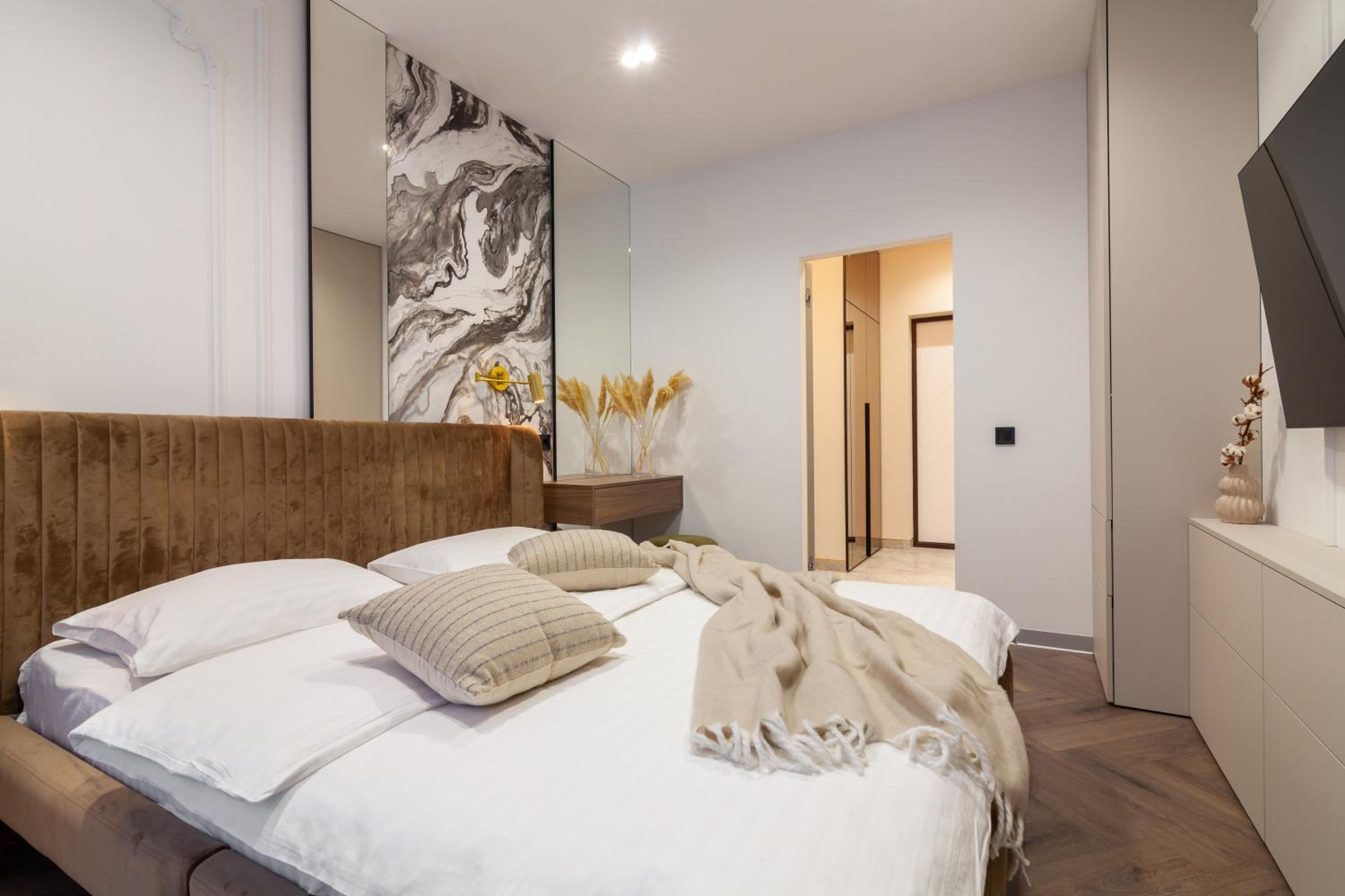 Apartment Shevchenko st.,New building view 4