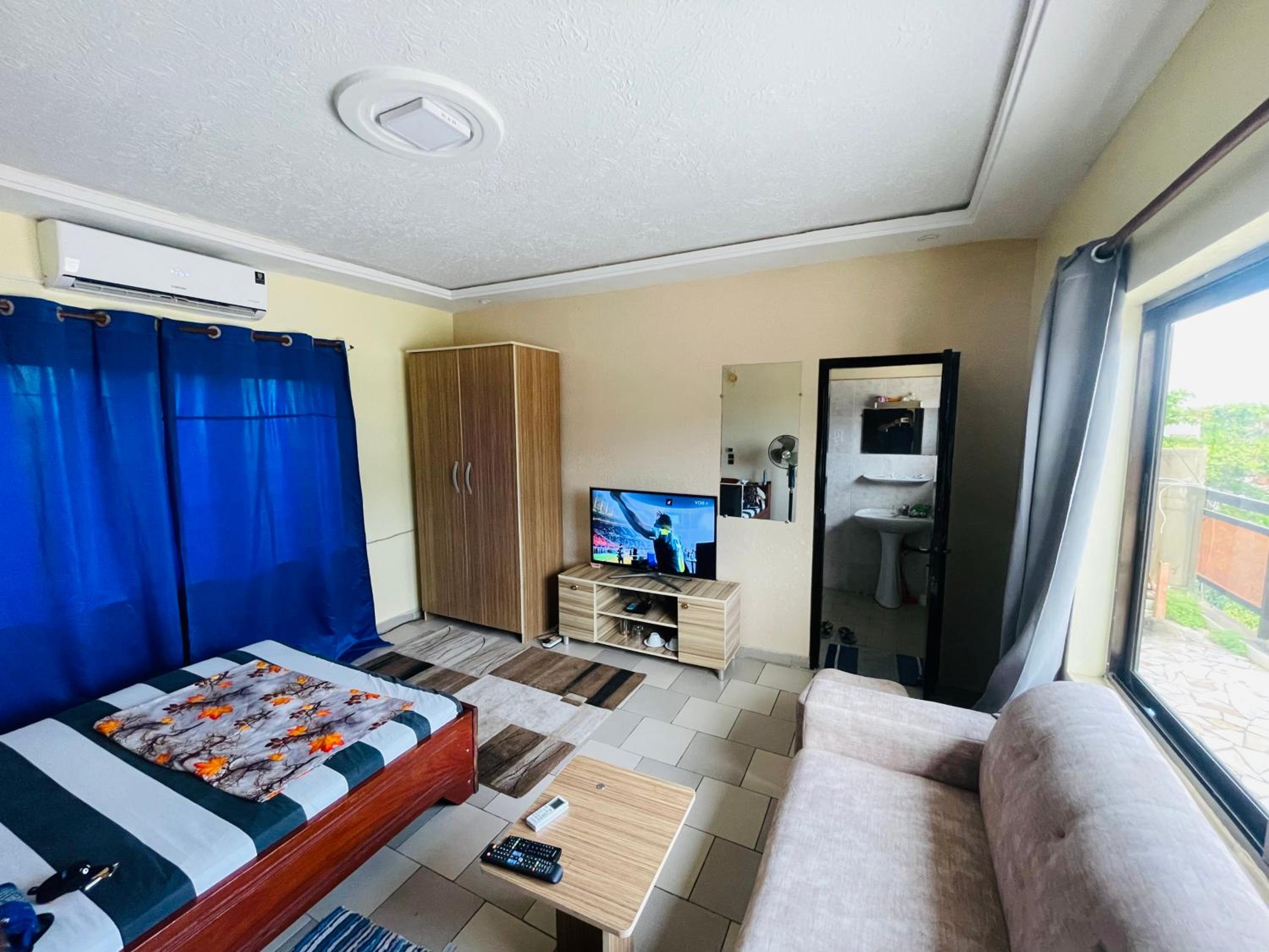 Studio cosy avec vaste terrasse