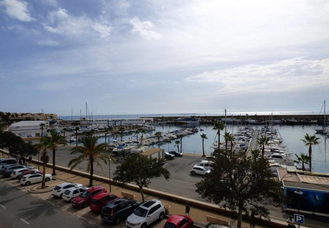Vistas al Puerto