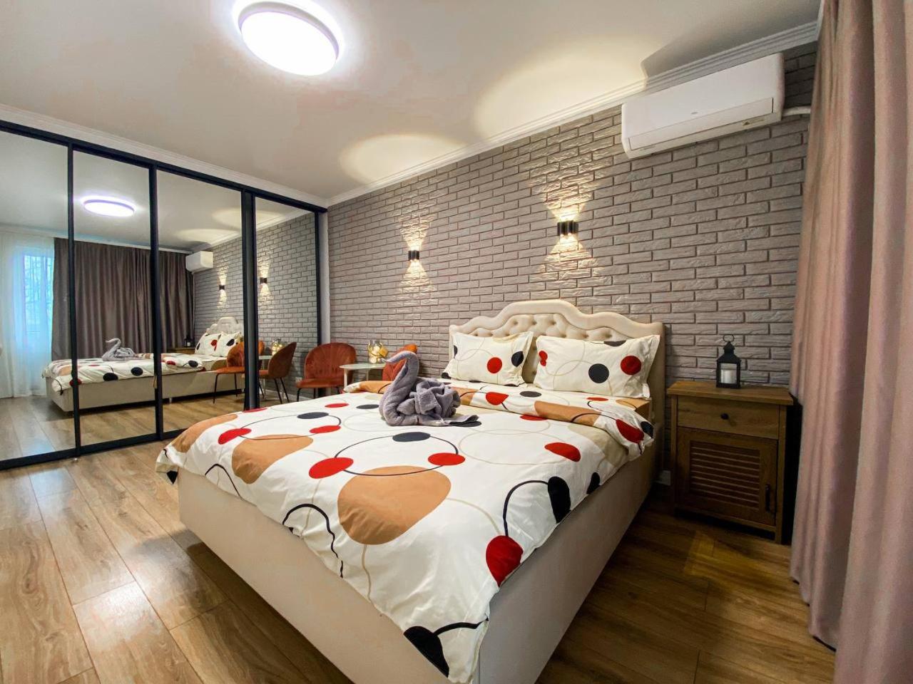 Sunny Apartment