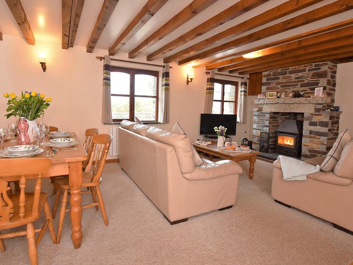 Fentrigan Manor Farm & Holiday Cottages