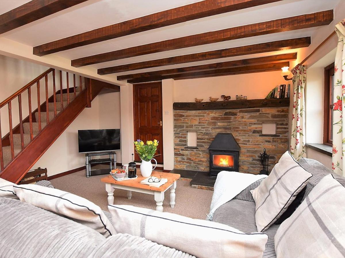Fentrigan Manor Farm & Holiday Cottages