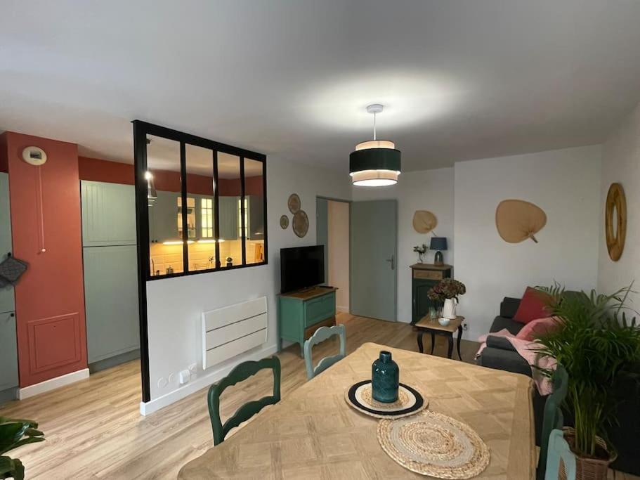 Appartement familial 8 personnes proche de Disney et Paris