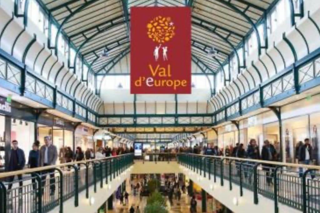 Appartement familial 8 personnes proche de Disney et Paris