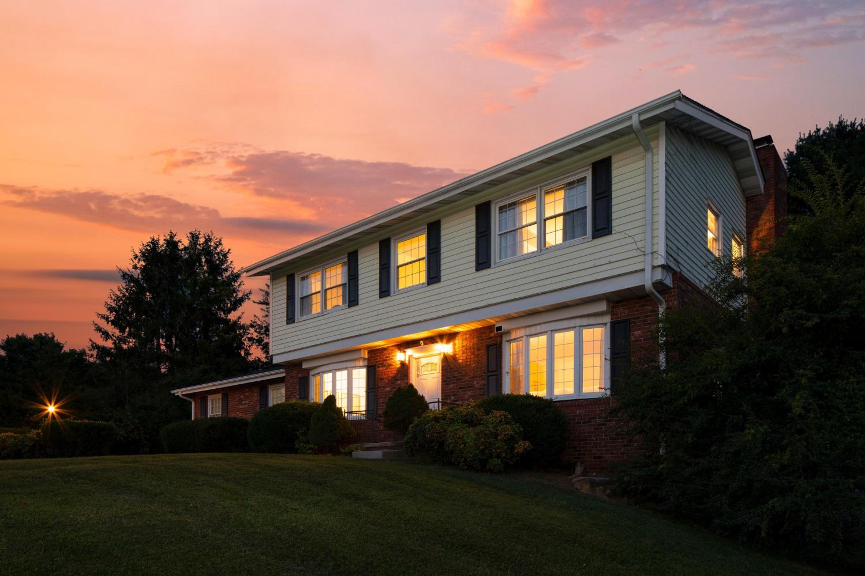 Ridge Valley by AvantStay Upscale Asheville Escape w Pool