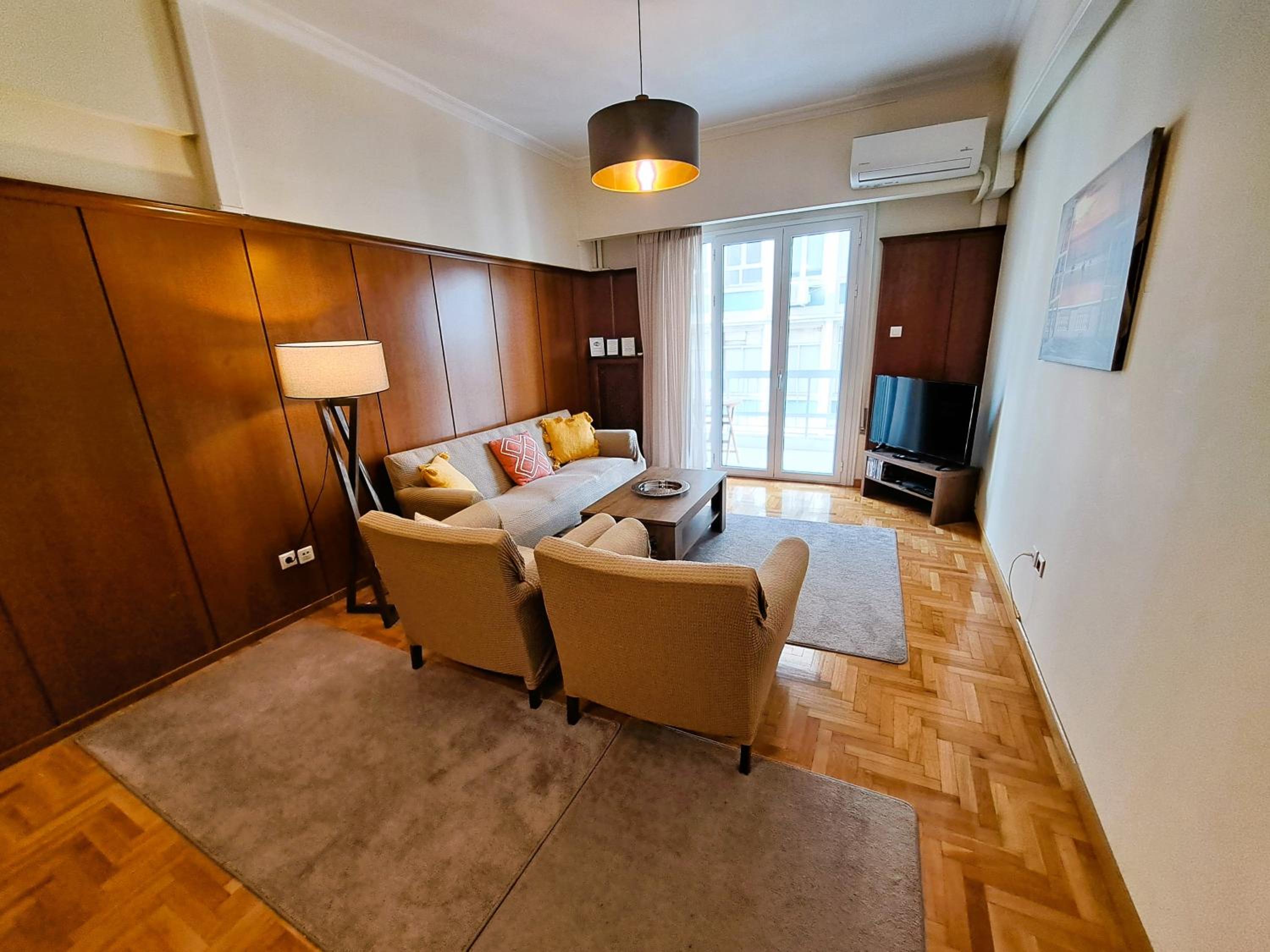 Syntagma-Ermou Apartment