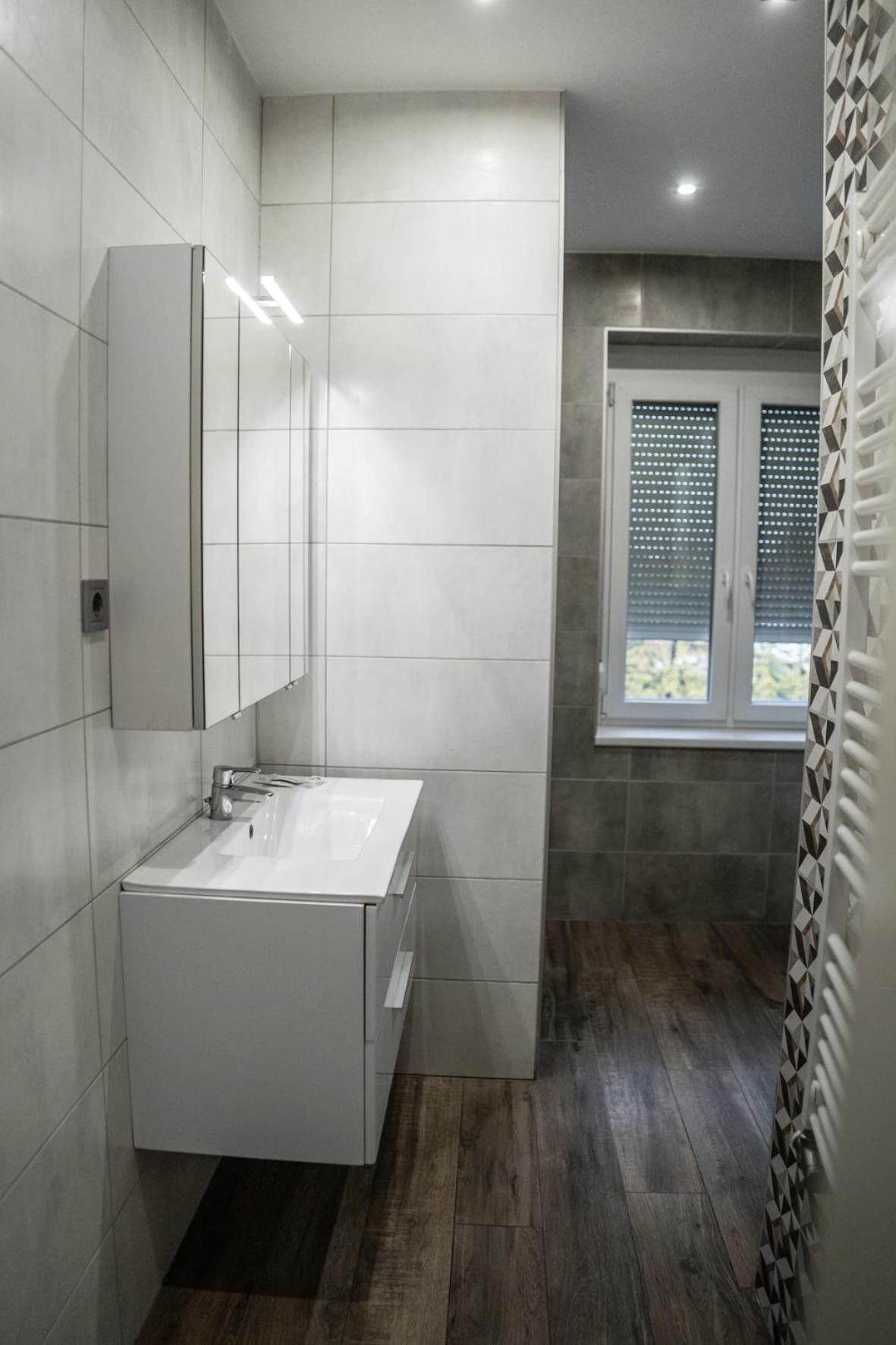 Attila Luxury Apartment view 3