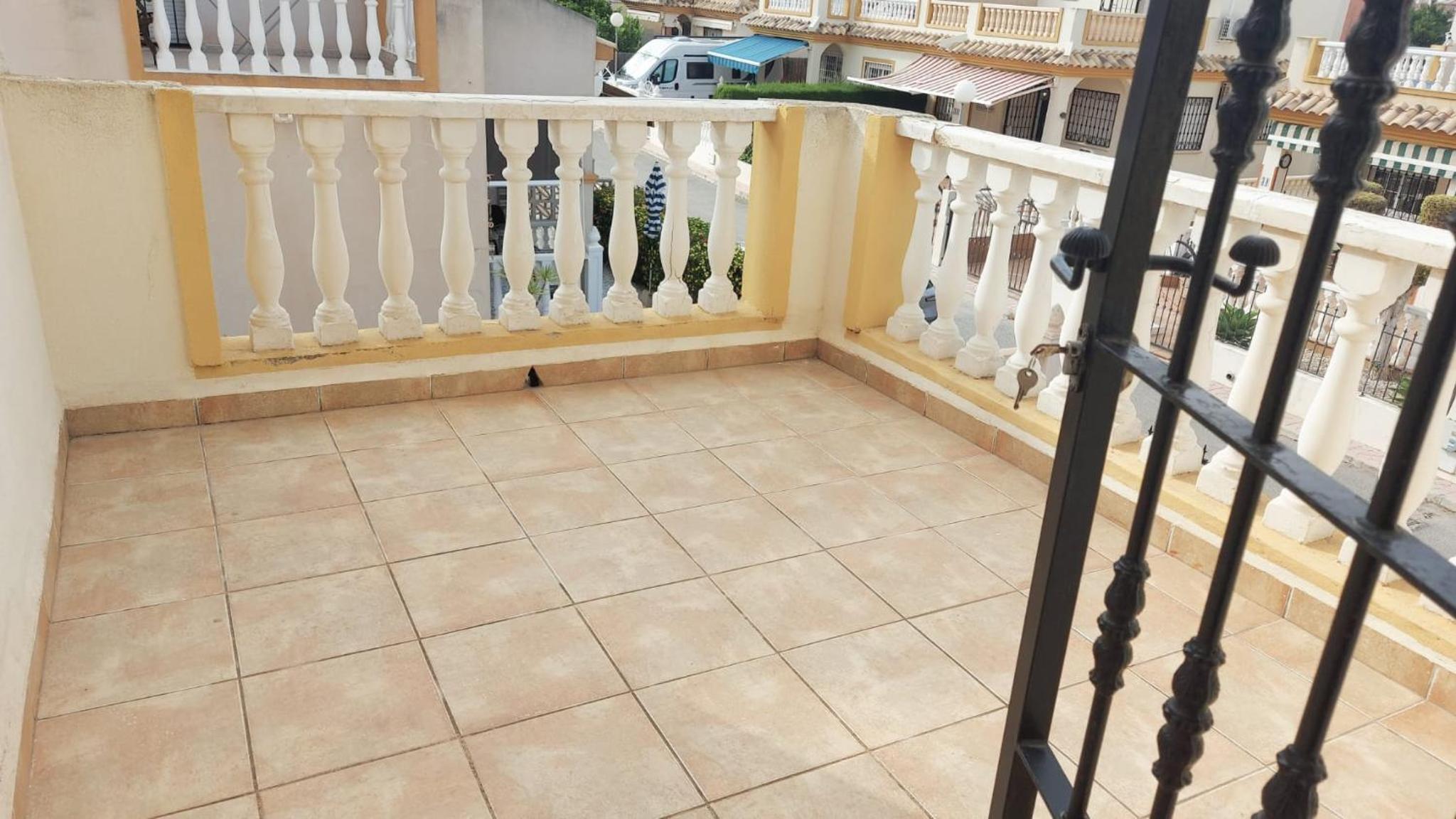 PRECIOSA CASA EN LA ZENIA ORIHUELA COSTA