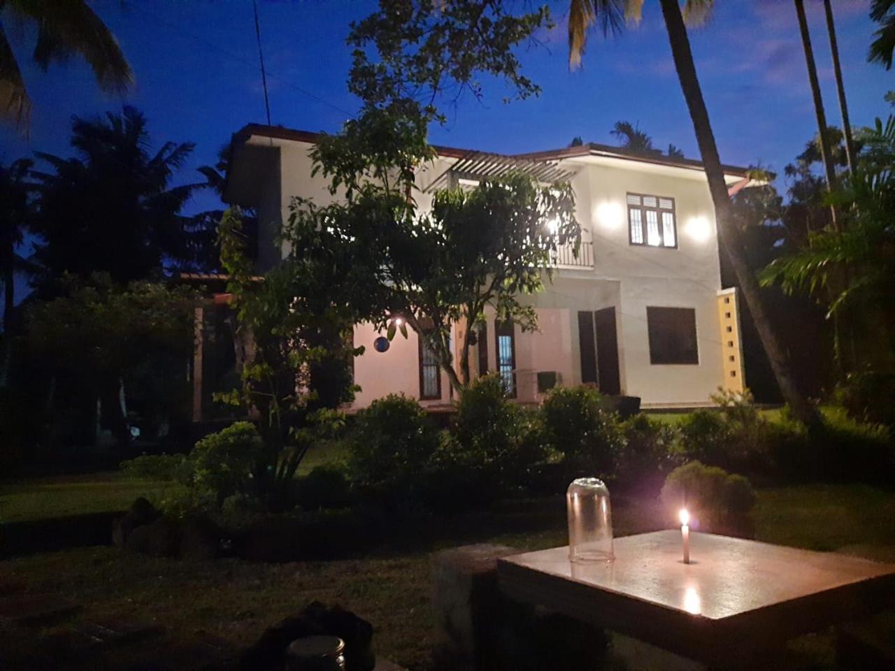 Would Villa Mirissa