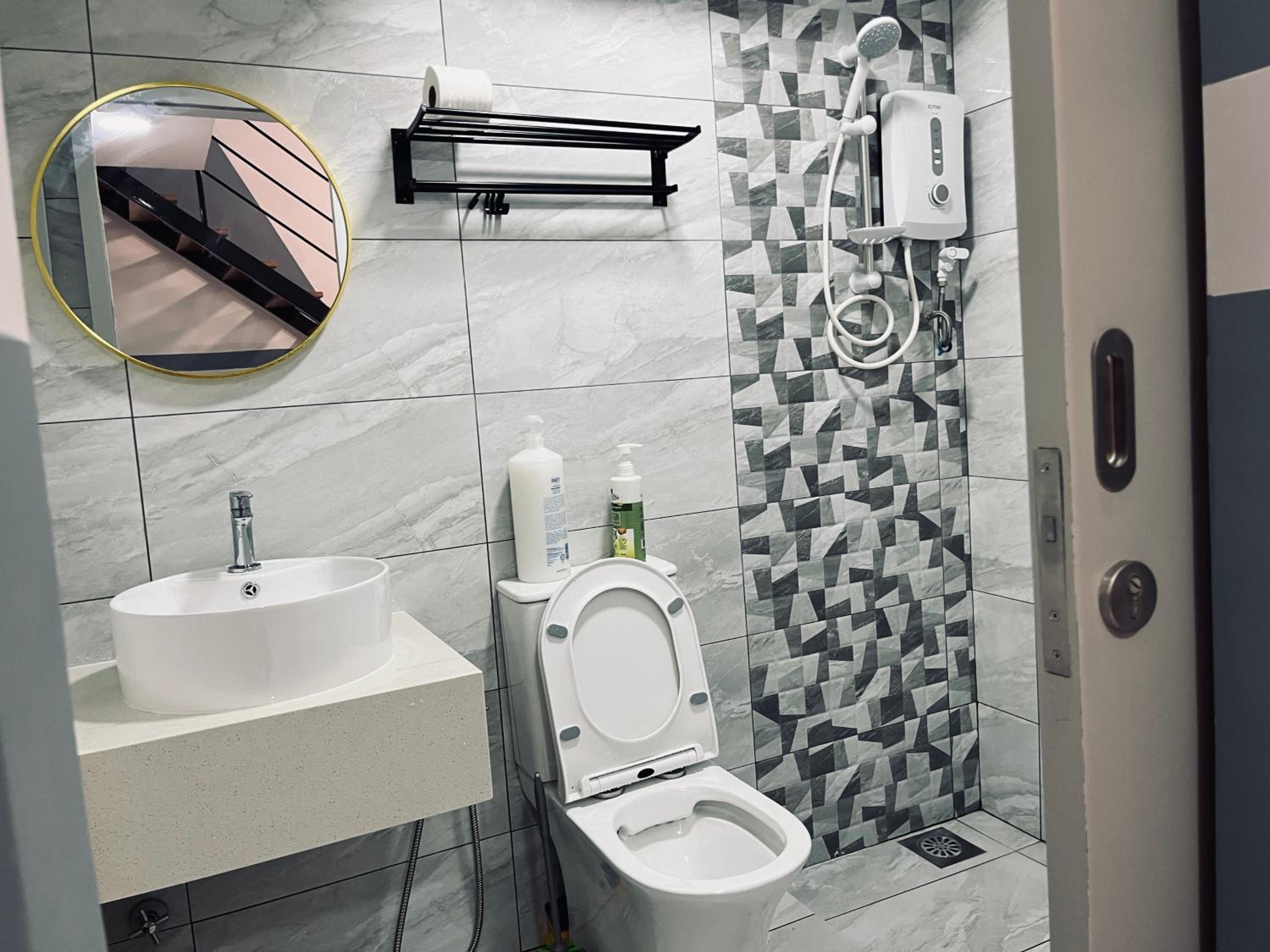 Arte cheras luxury family house link MRT