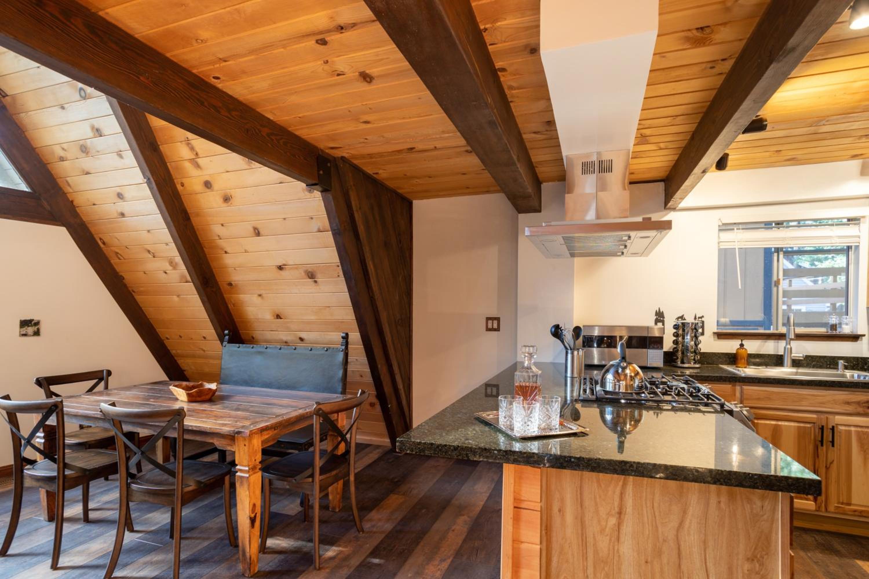 Bear’s Lair by AvantStay 3mins from Bear Mountain Ski Resort