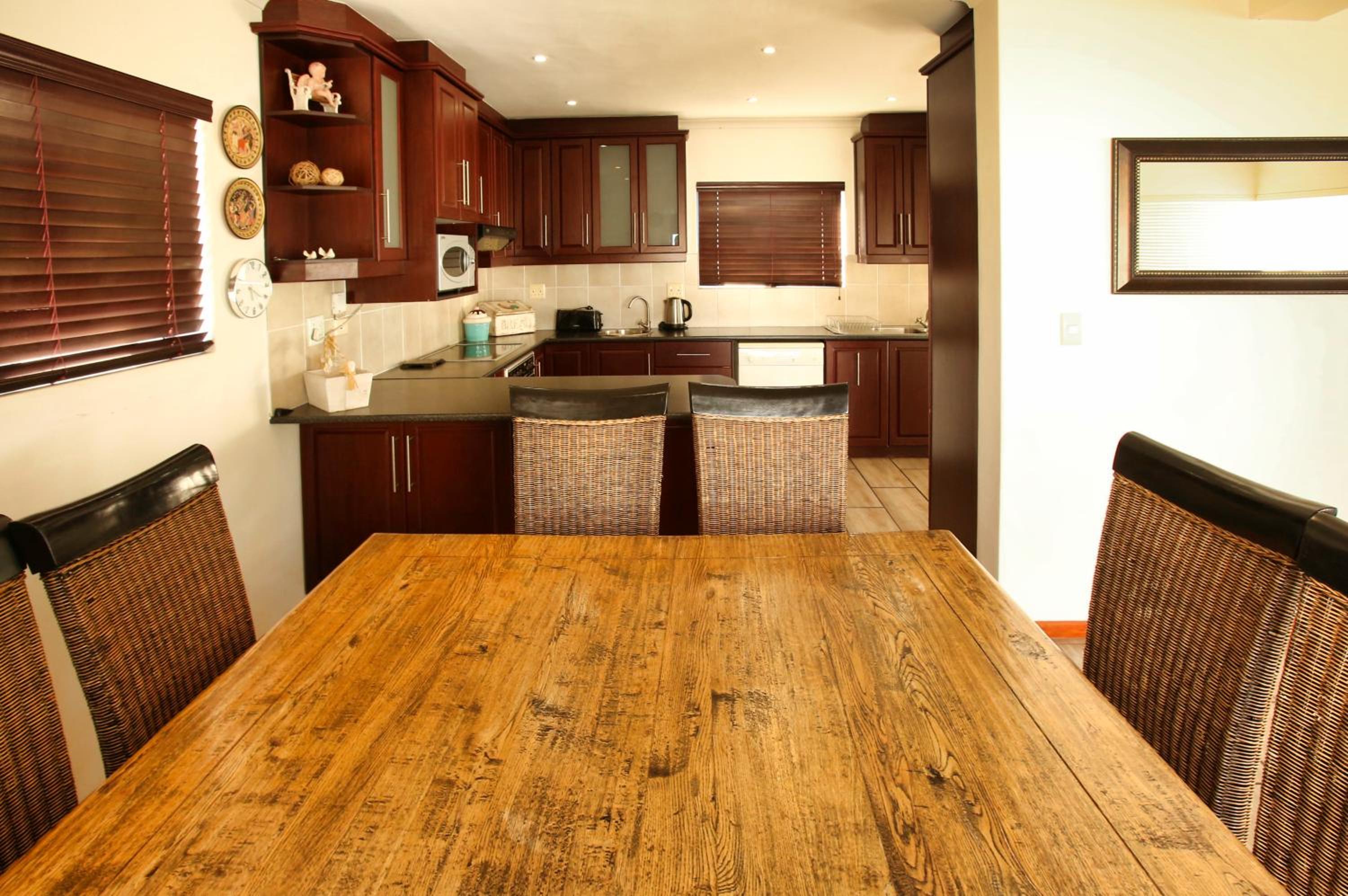 Dalene se Seehuis, Langebaan, 8-sleeper view 4