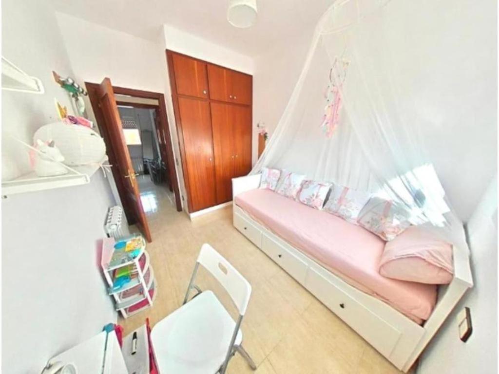 Casa con piscina ideal familias view 3