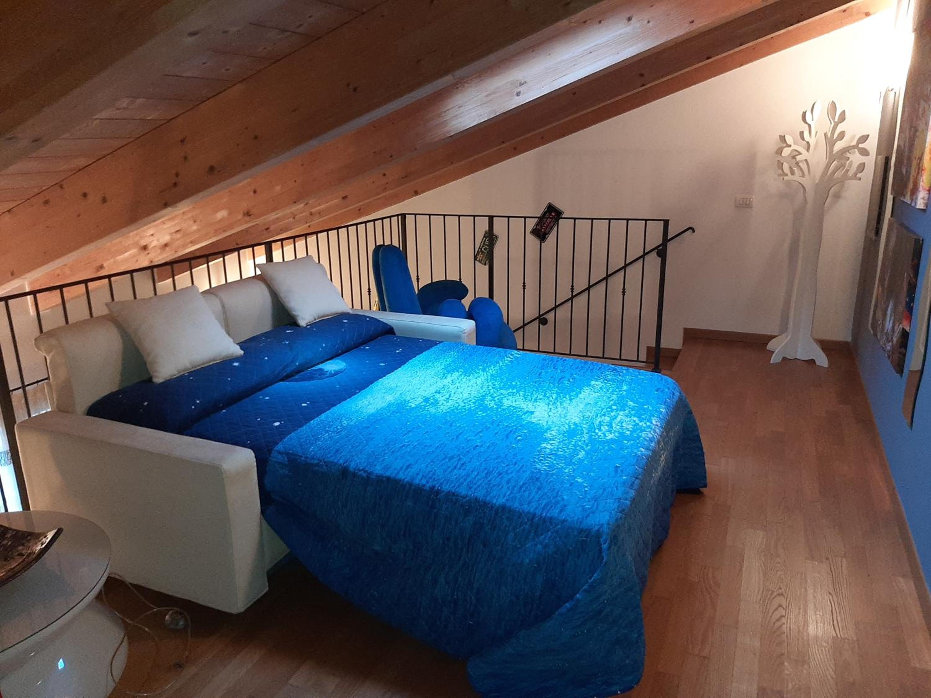 BEST HOUSE