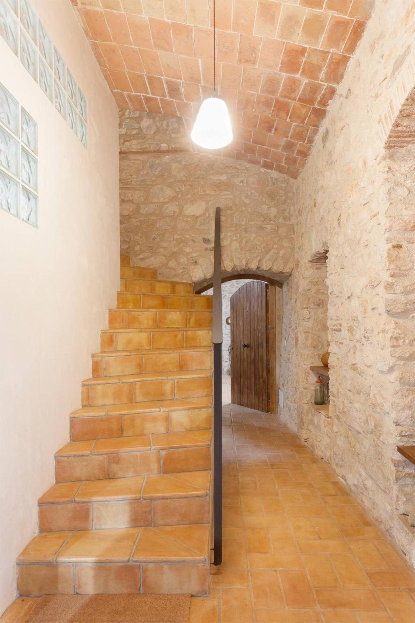 Can Feliu, Masia Stone House, Apartment and Ground-Floor apartment, Sant Daniel-Girona view 4