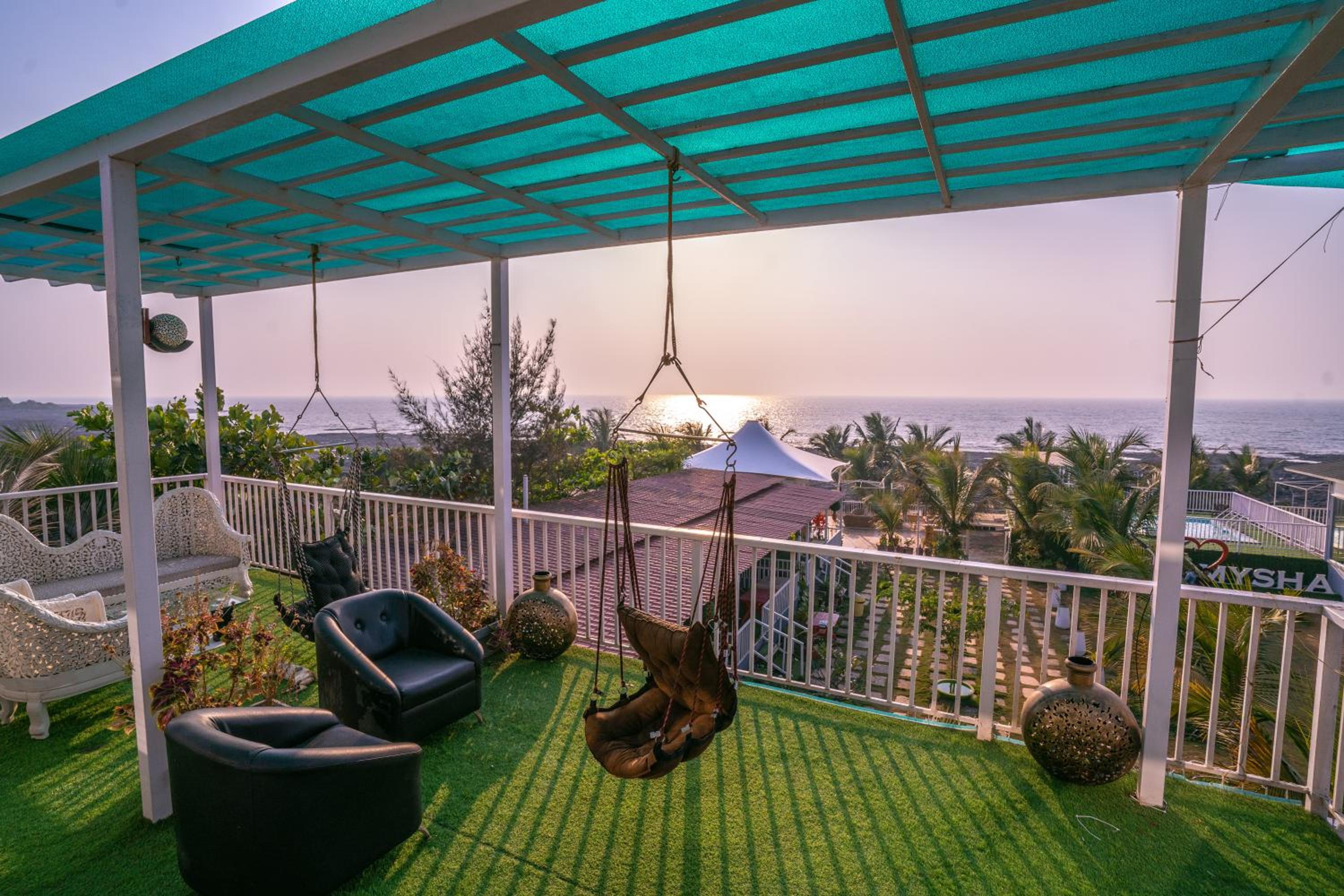 Mysha Hill and Sea Resort - Pet Friendly view 2