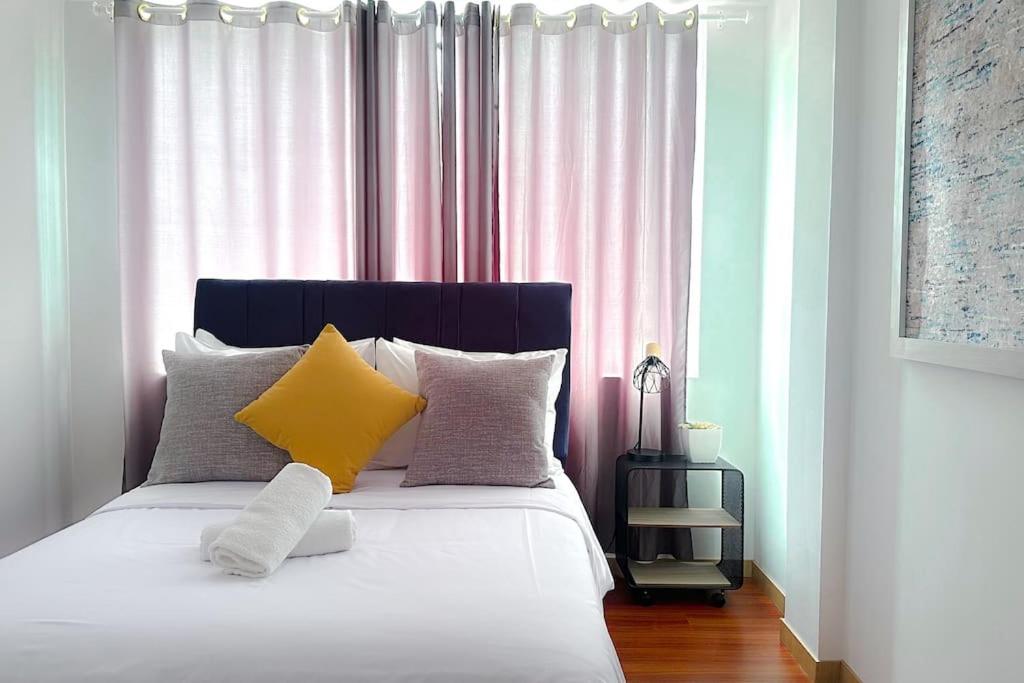 Executive Flat