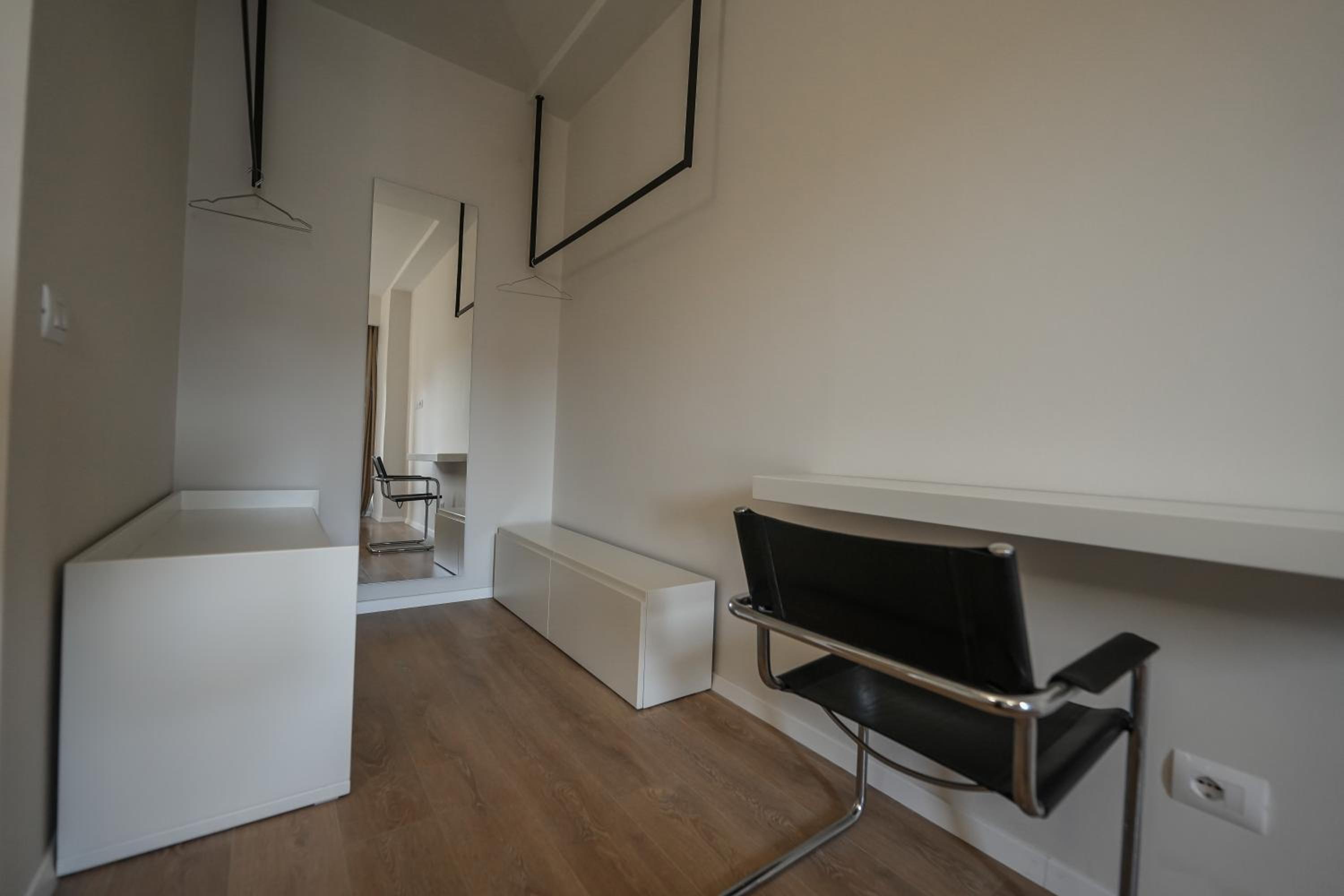 Ral Apartment 01