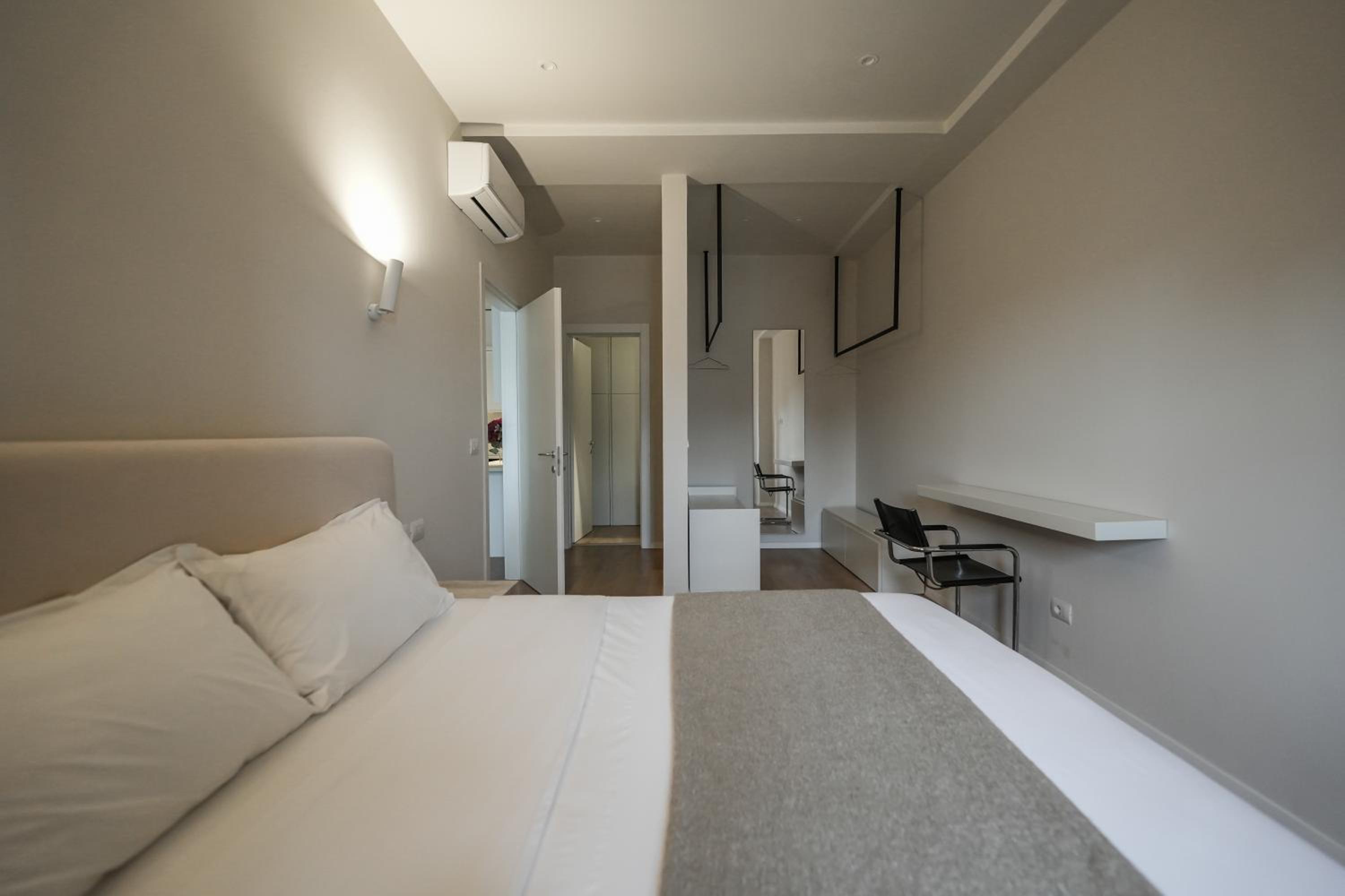 Ral Apartment 01