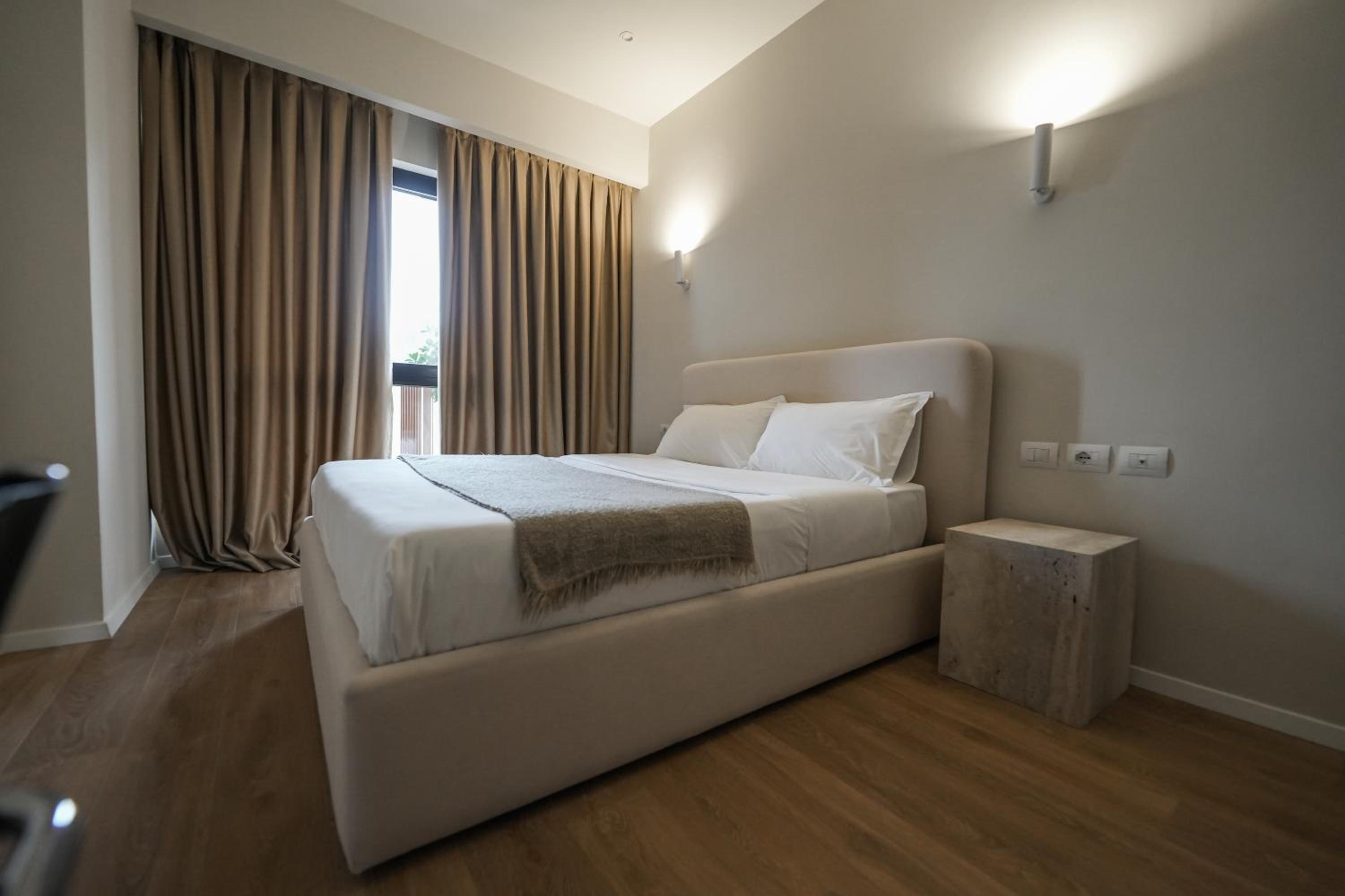 Ral Apartment 01