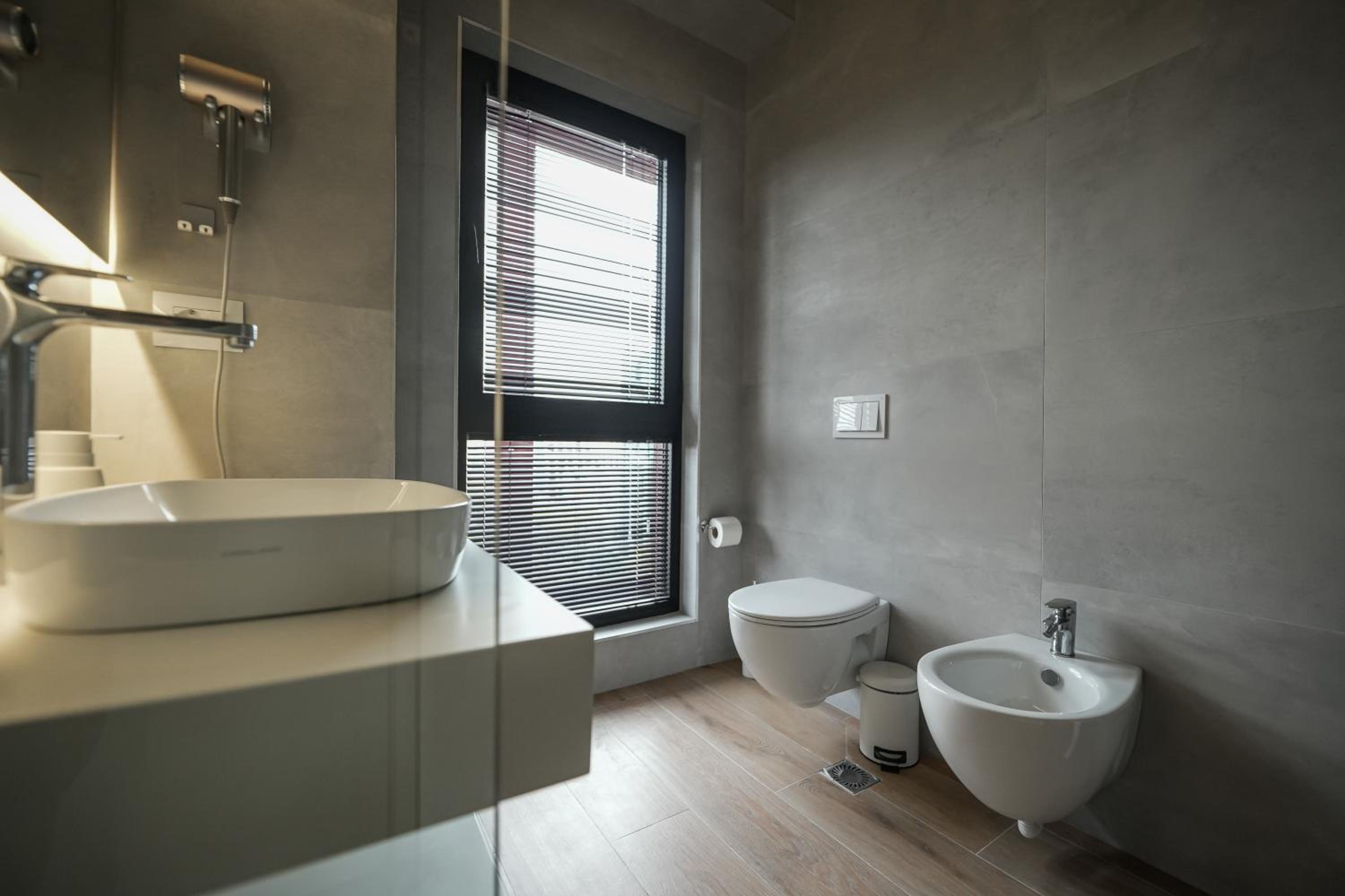 Ral Apartment 01