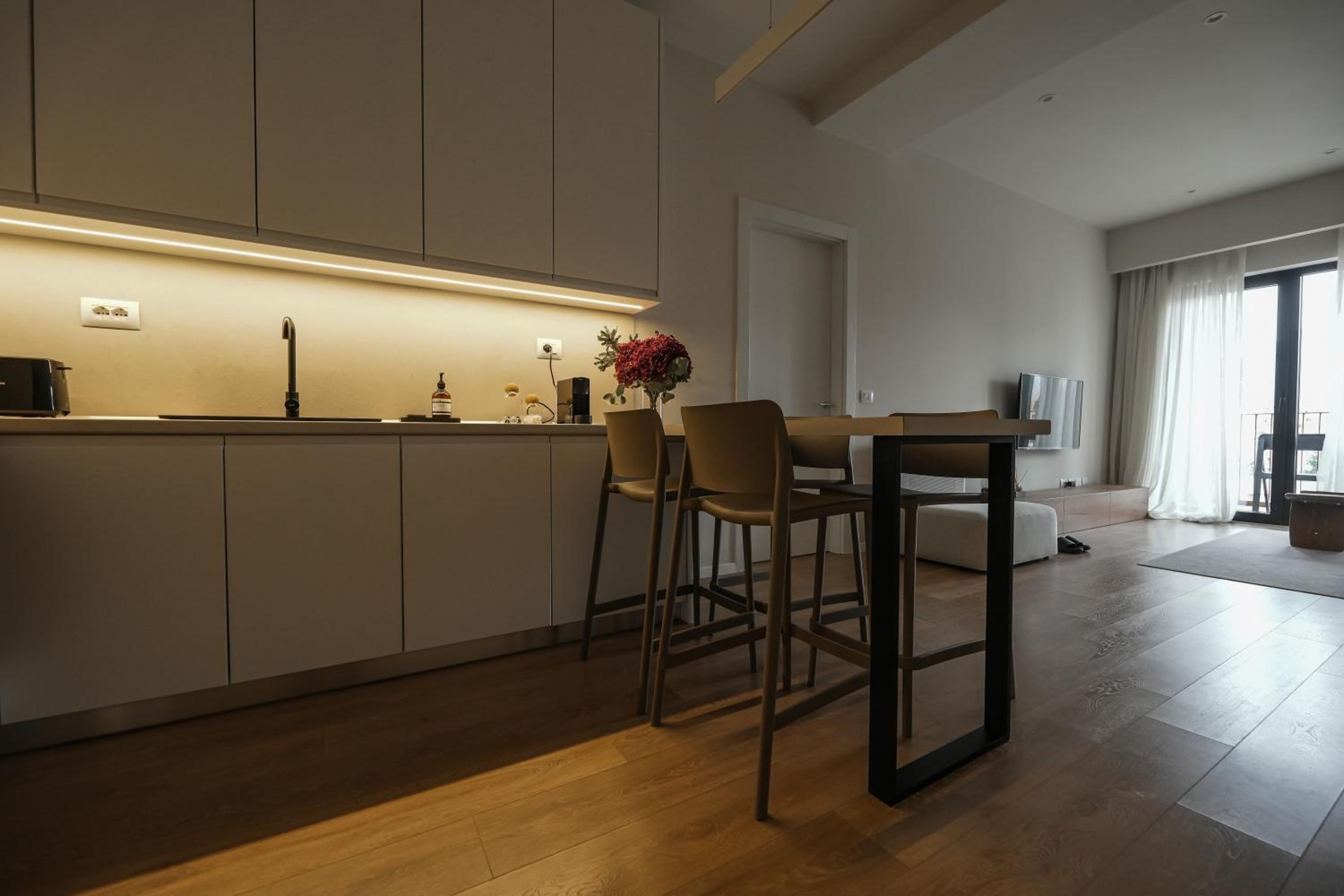 Ral Apartment 01