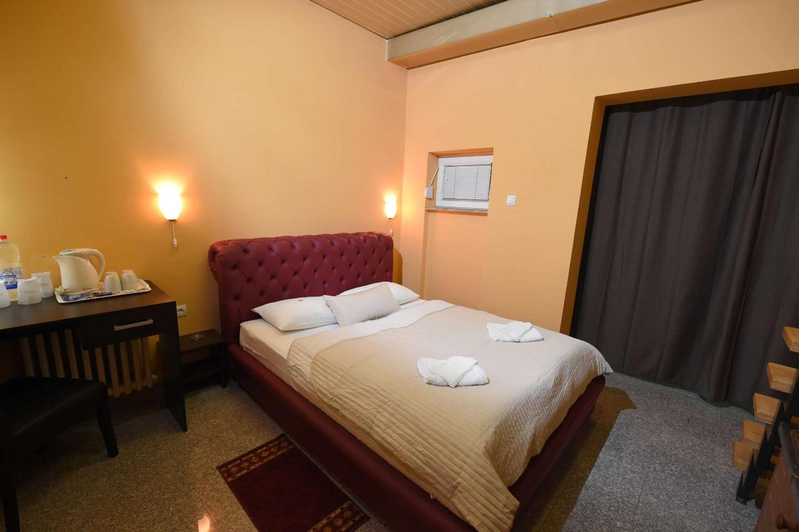 Apartment Inn Rooms view 3