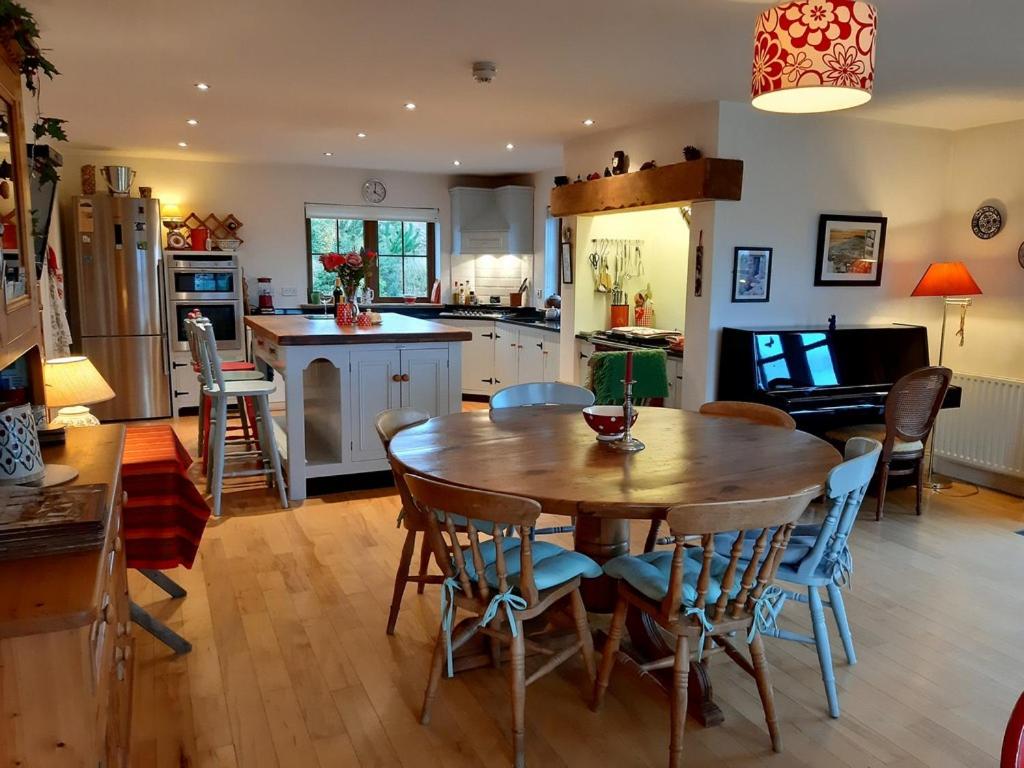 Stone fronted detached cottage just over 2 miles from Mulranny village
