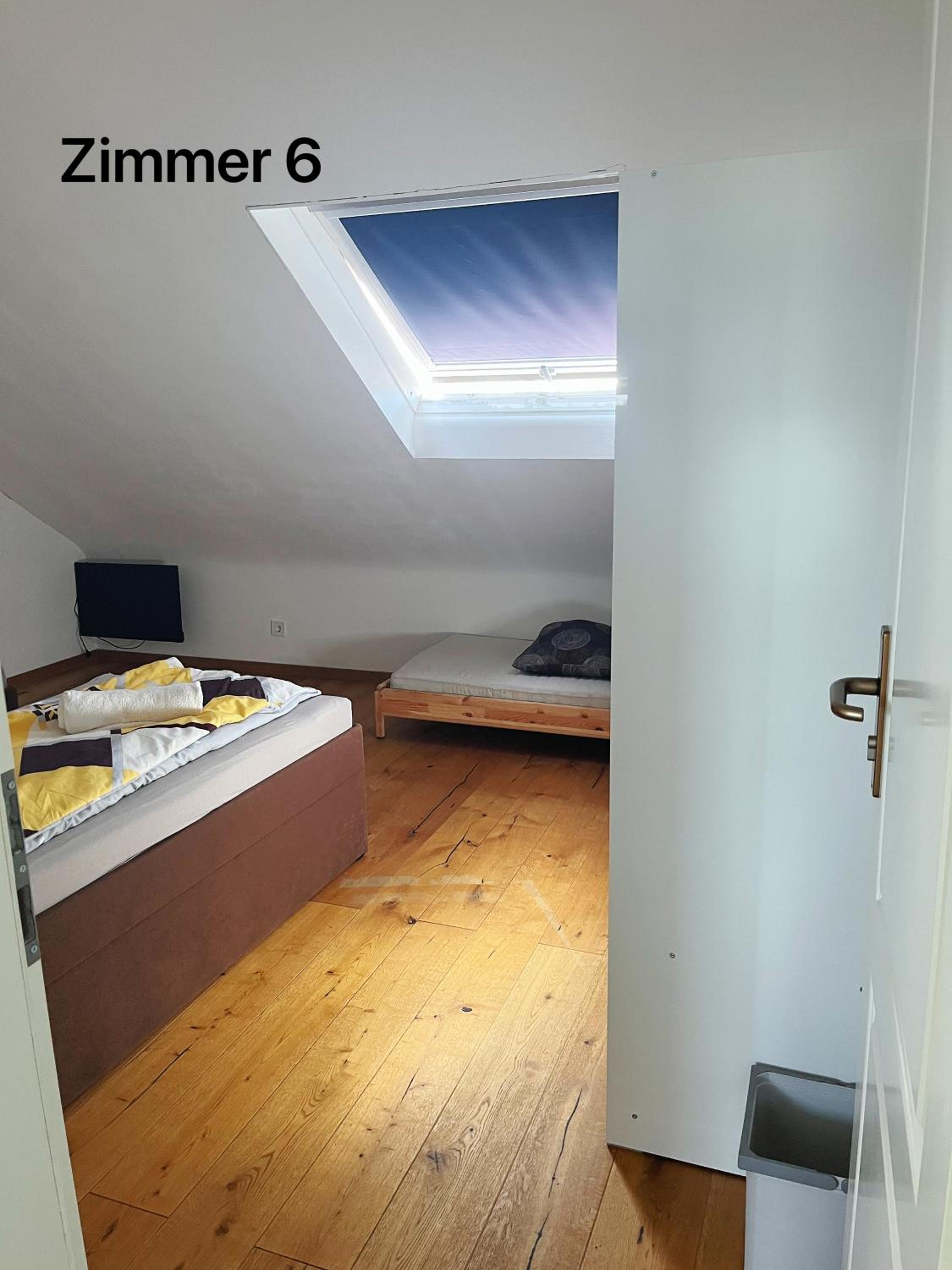Zimmer in Ein Haus mit Waschmaschine