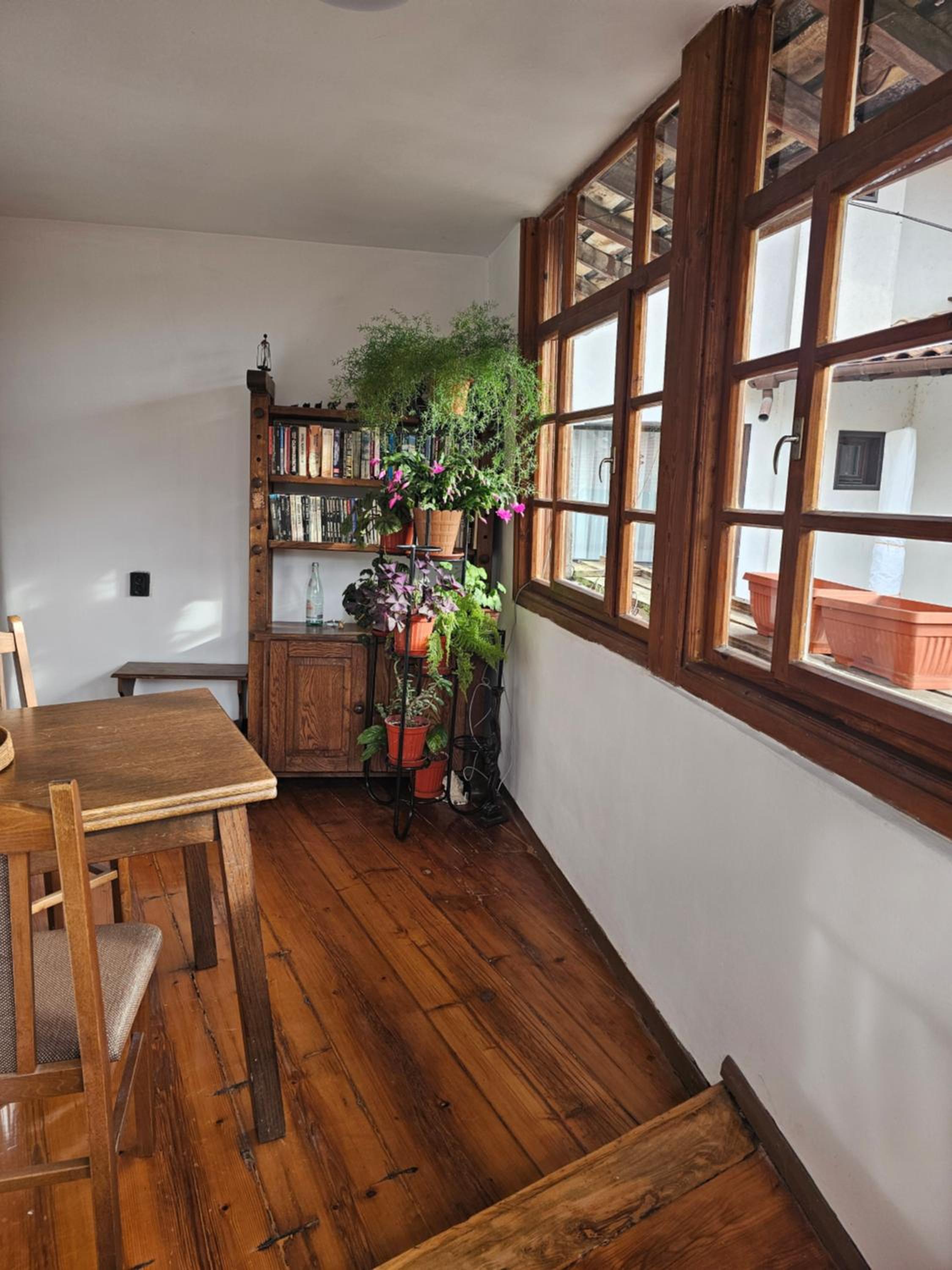 Guest House GURKO 7, 2BR, Top Center, Free Parking