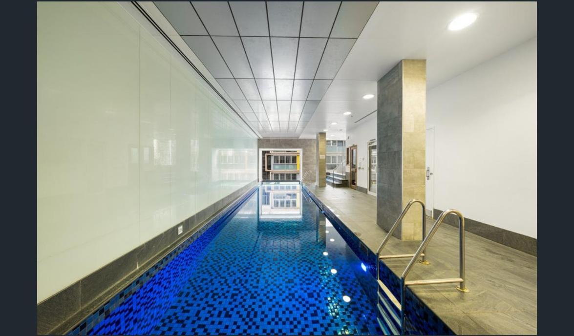 Hi 5 star Adelaide City Luxury Oasis