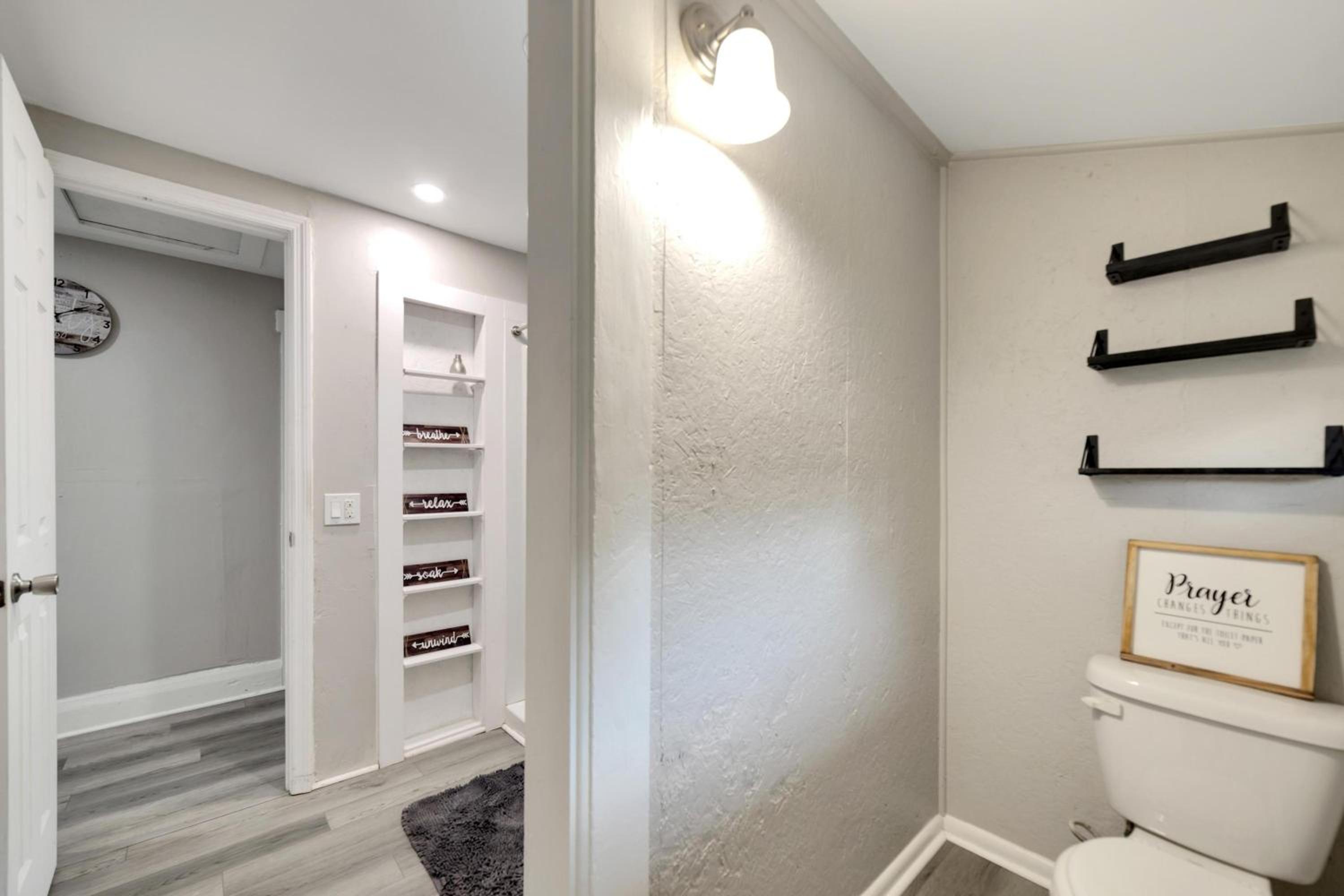 Tampa Bliss Comfy 2 Bedroom Apartment view 4