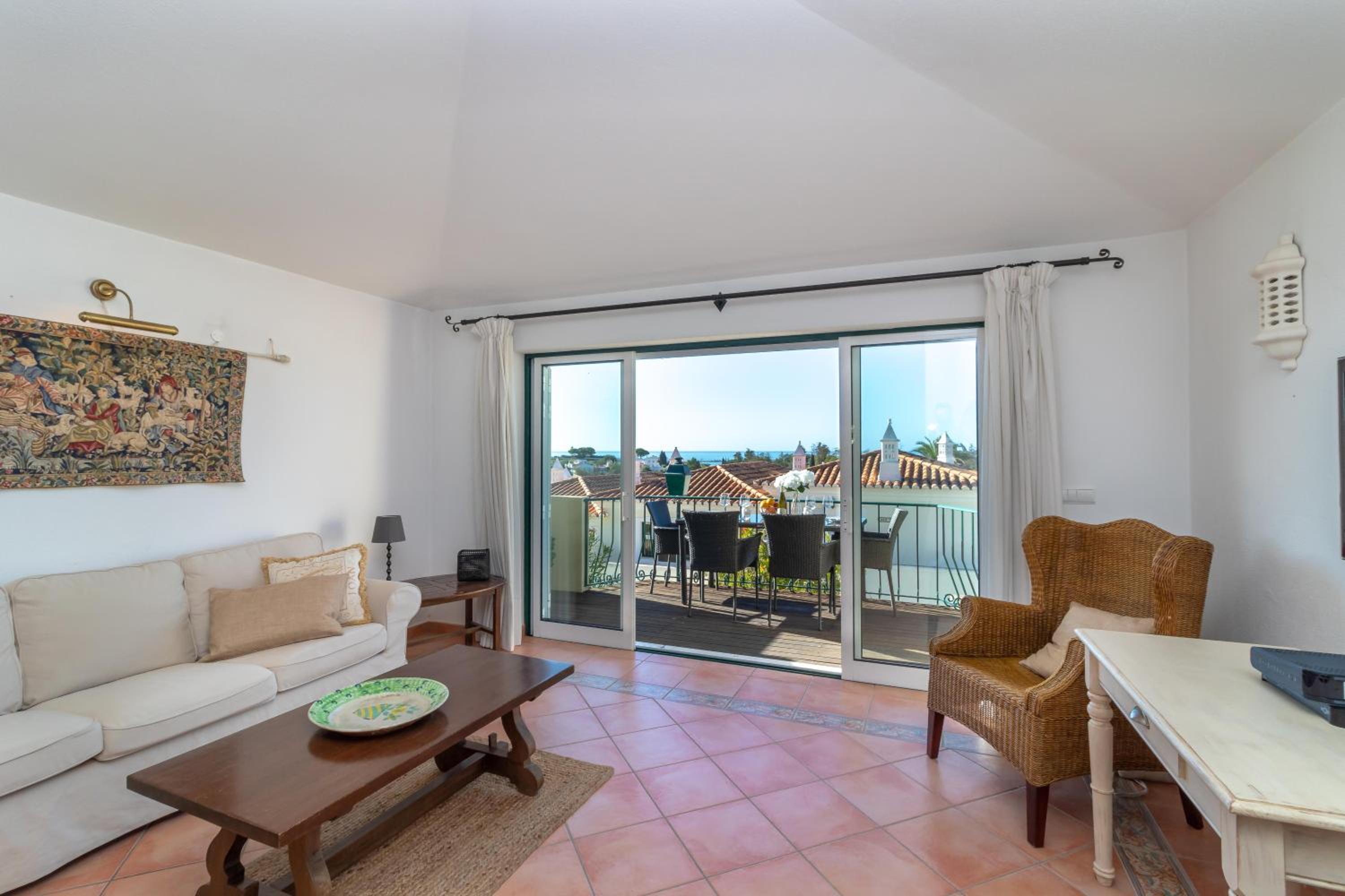 Townhouse nº30 with fantastic sea views view 2