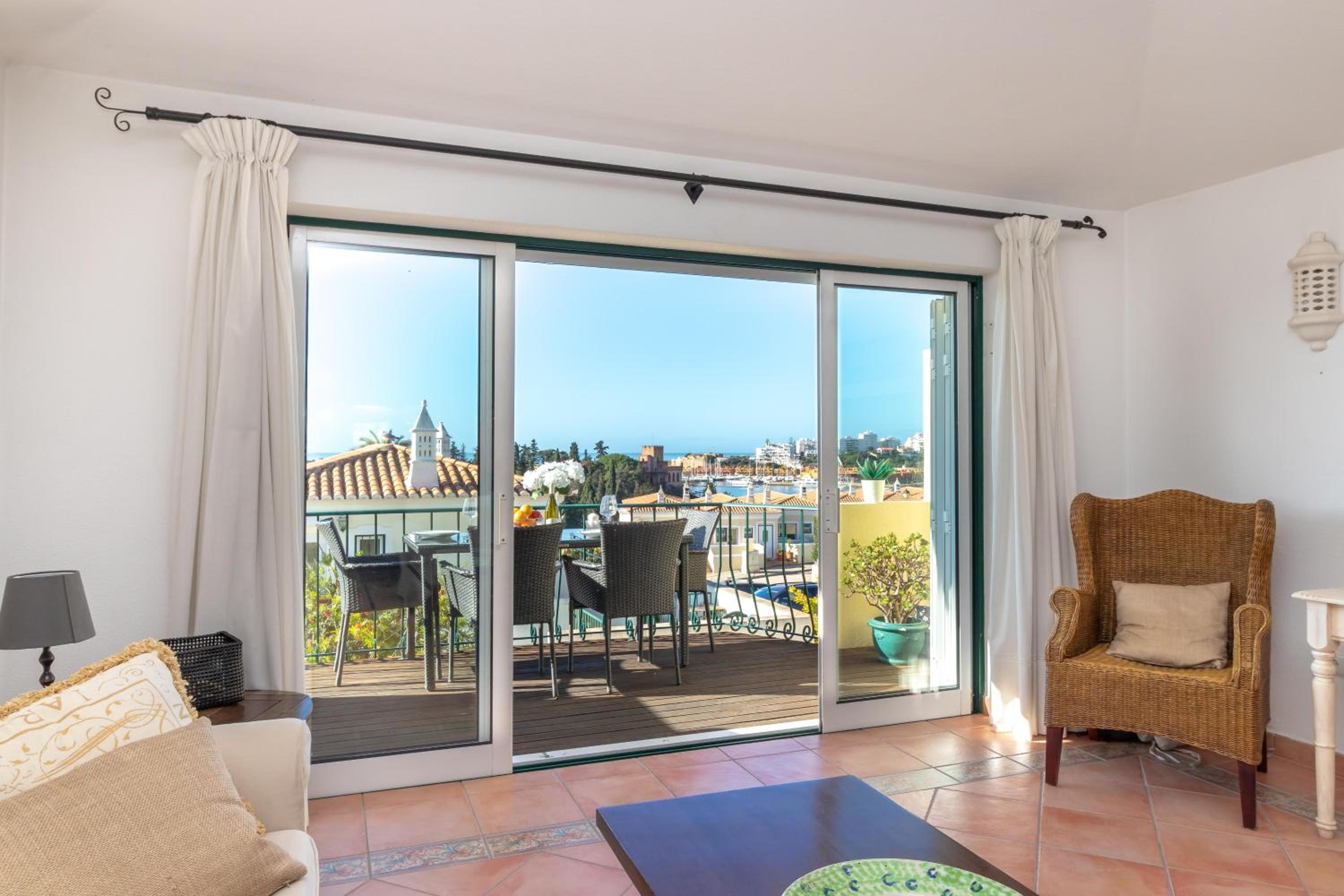 Townhouse nº30 with fantastic sea views view 3