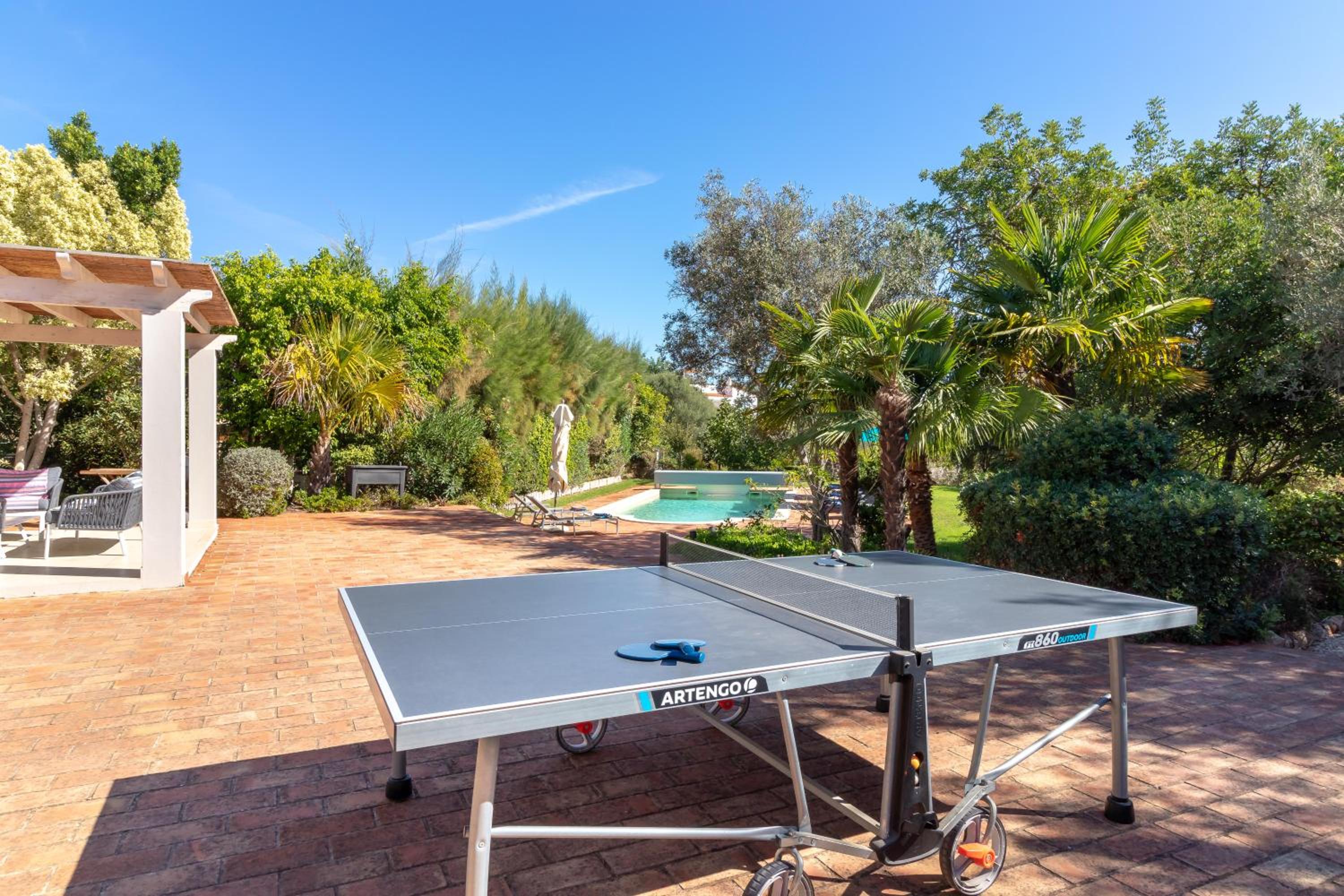 Villa Soalheira - walk to beach private pool and gardens view 4