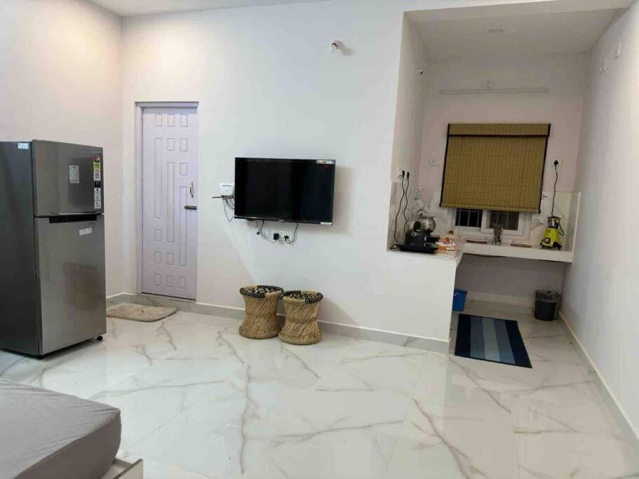 Woodside Haven - Luxury cottage view 2