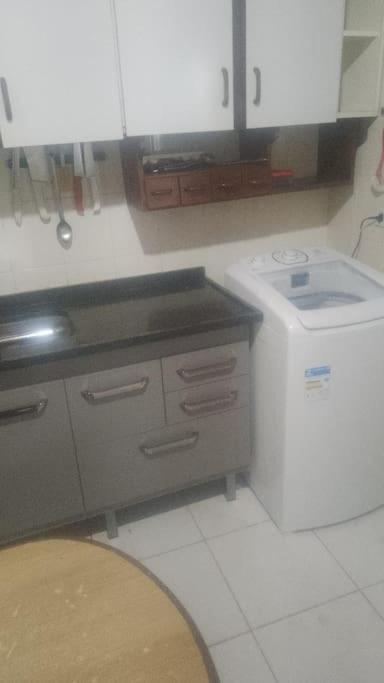 Casa a 250M da praia das Toninhas