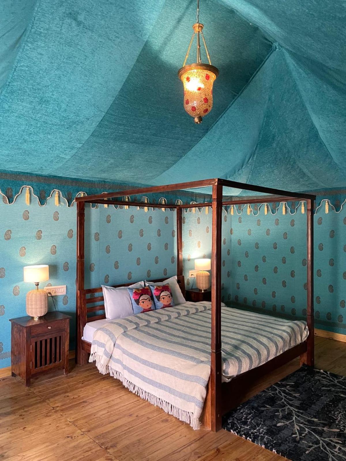 Foothill Pushkar Resort