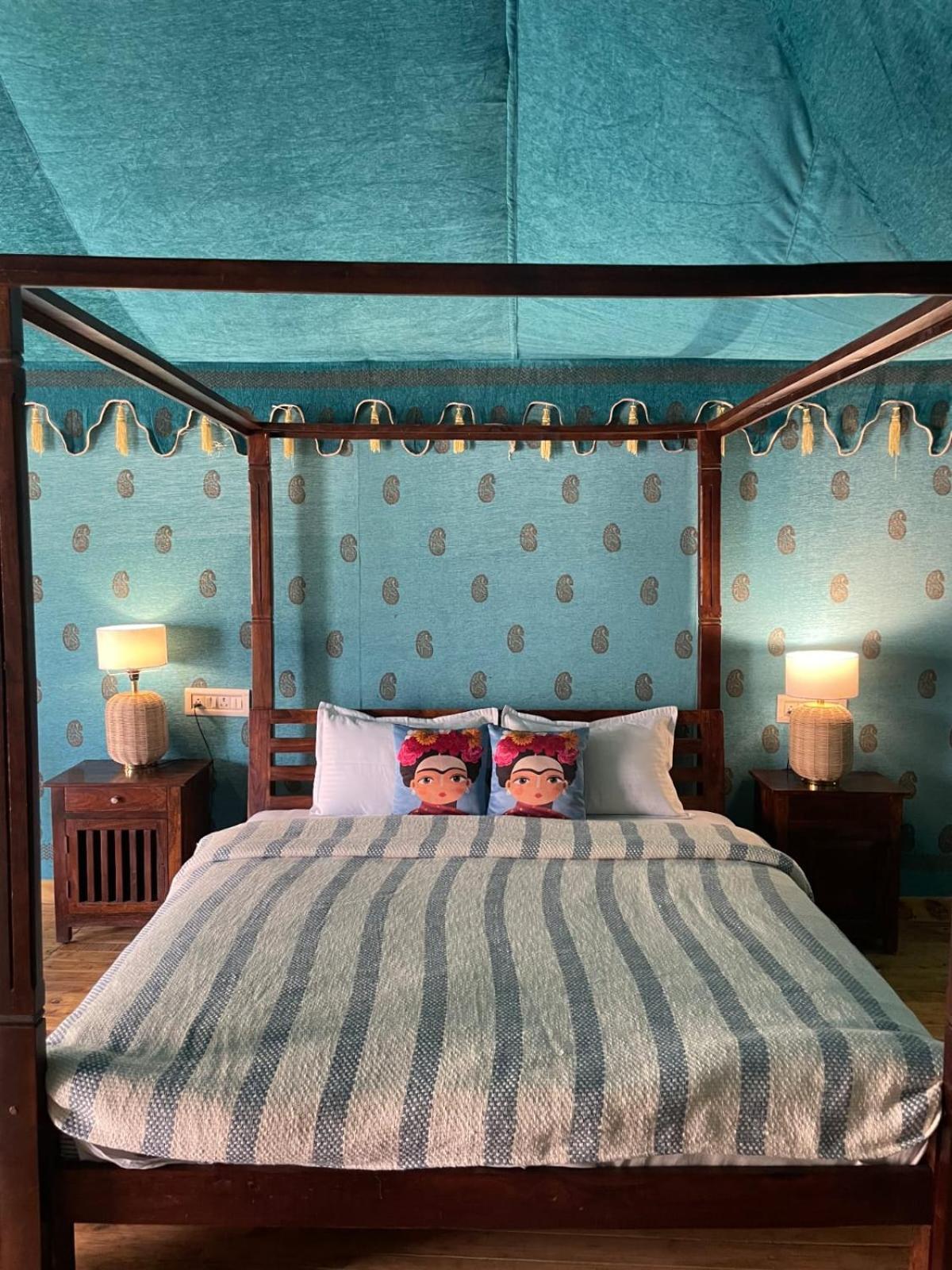 Foothill Pushkar Resort