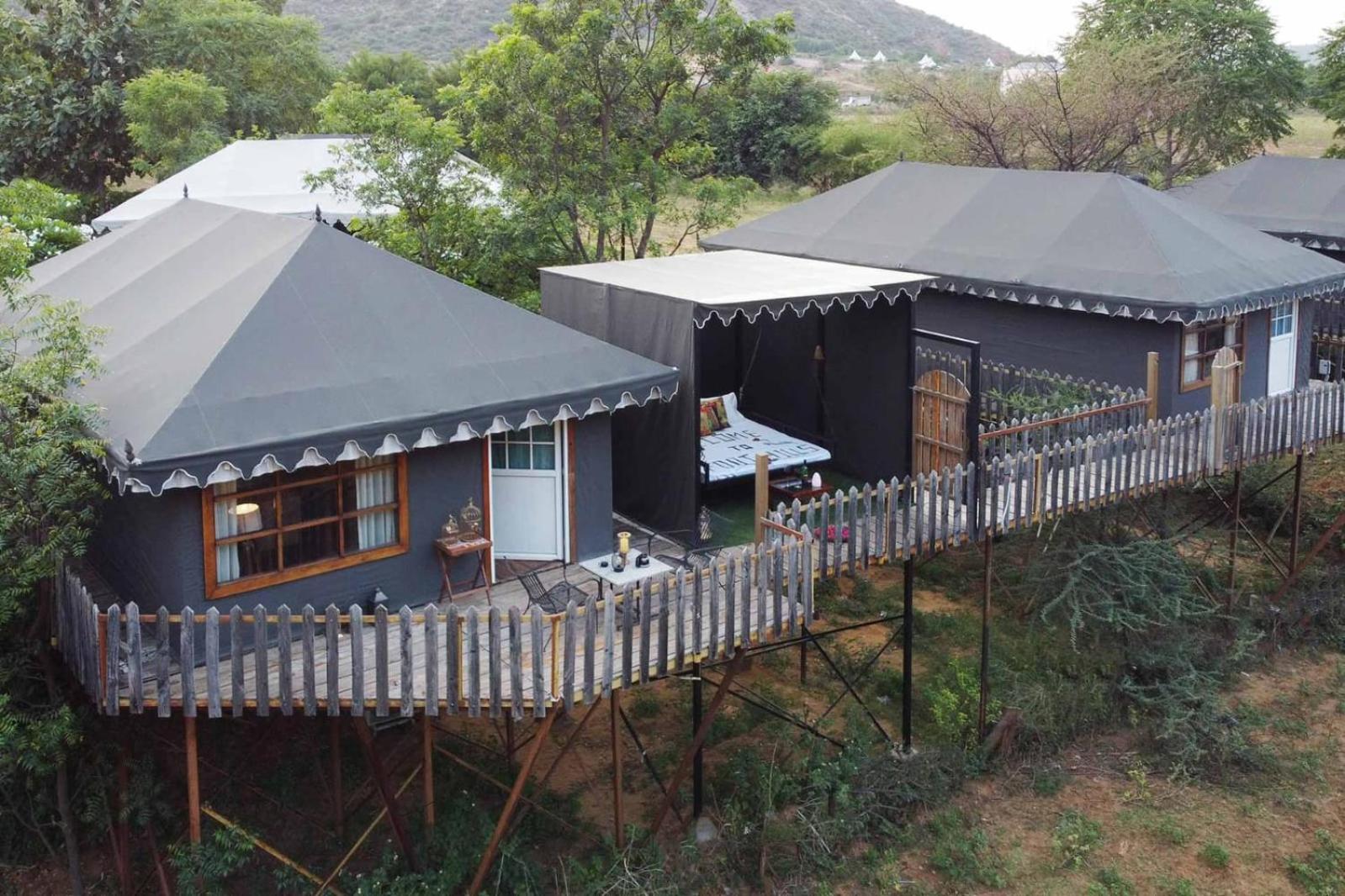 Foothill Pushkar Resort