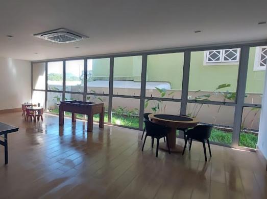 Apartamento com Piscina na Cobertura e Vista Panoramica do Mar da PRAIA GRANDE
