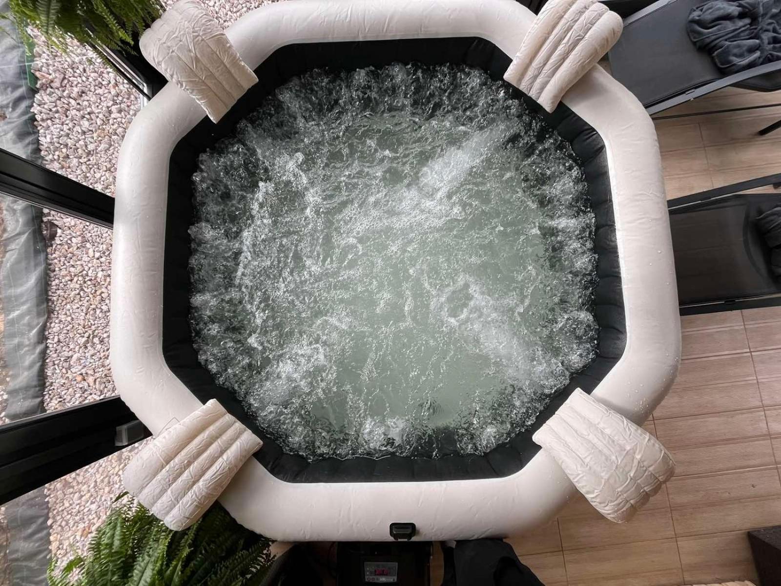 Residence Wood Pool & SPA