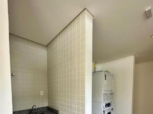 Apartamento com Piscina na Cobertura e Vista Panoramica do Mar da PRAIA GRANDE