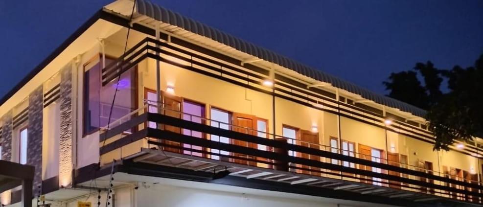 Grand Bay Apartments