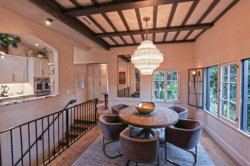 Designer Pool Villa Under the Hollywood Sign
