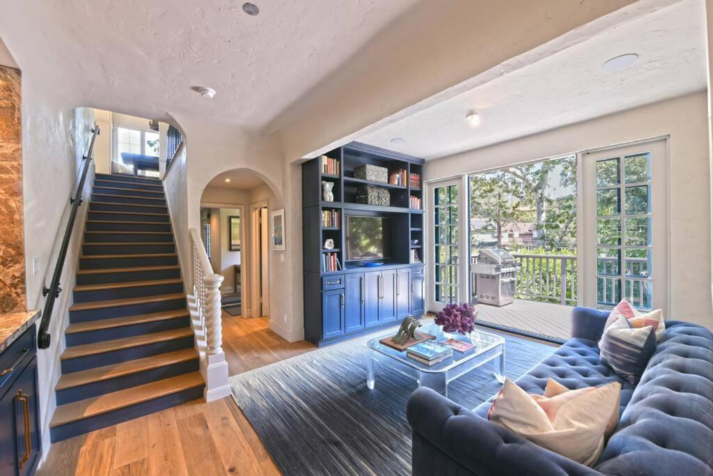 Designer Pool Villa Under the Hollywood Sign