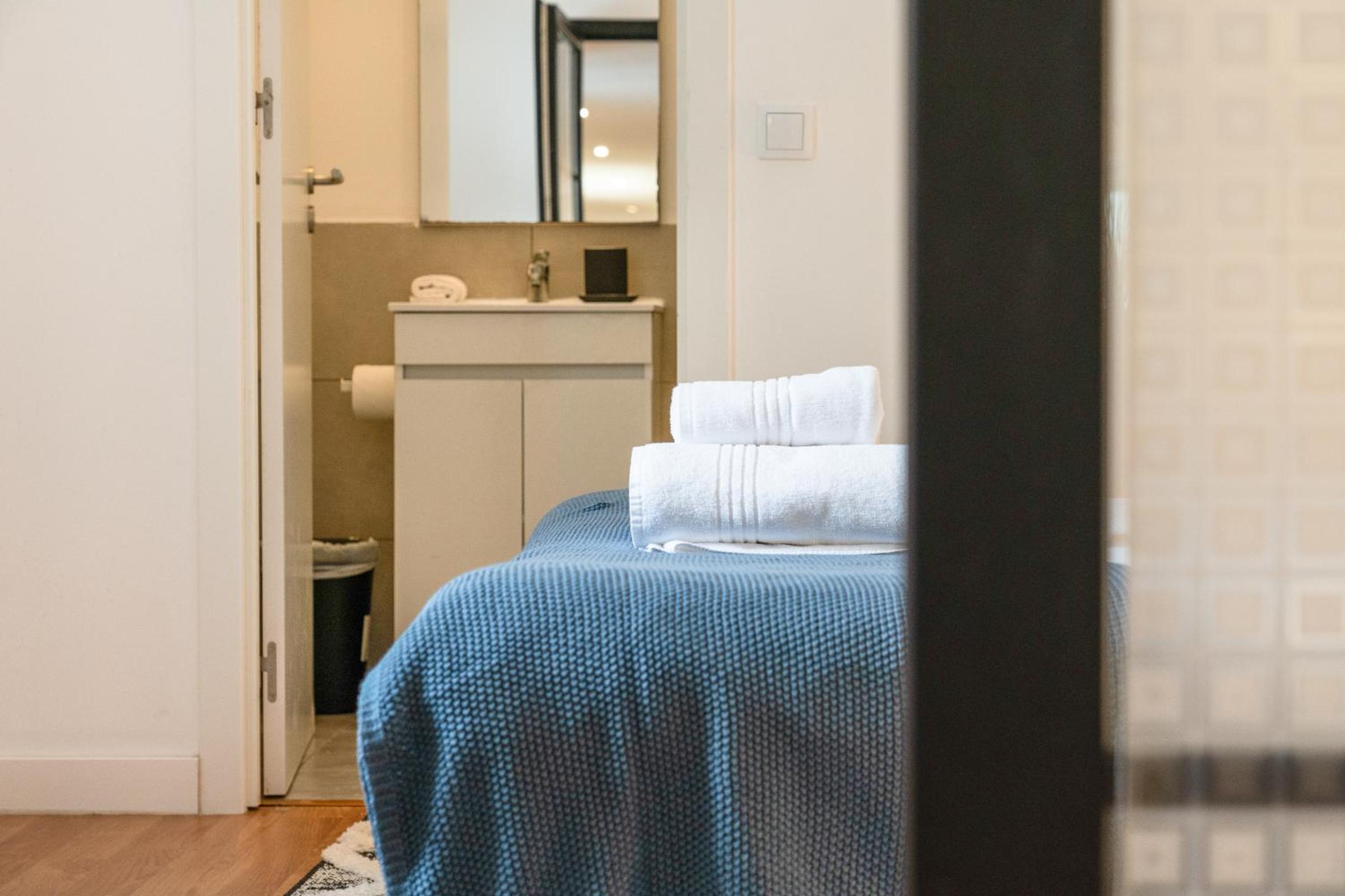 Fornos Deluxe Apartments view 3