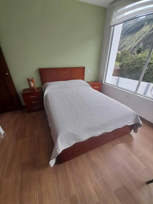 Moderna casa vacacional en Baños