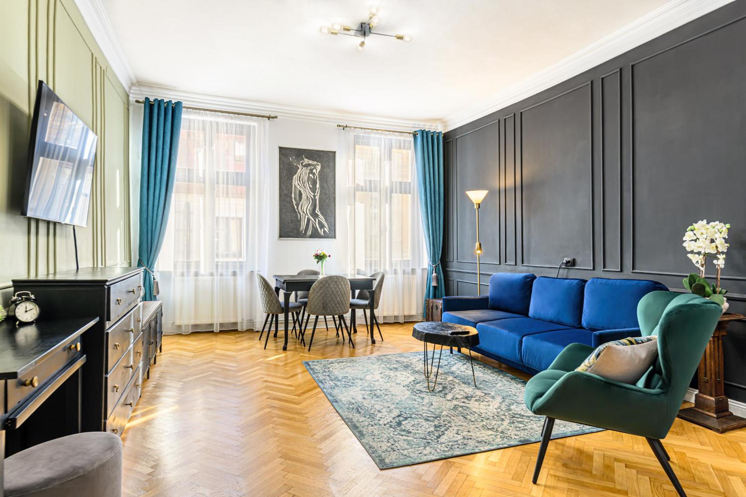 Colins Place view 4